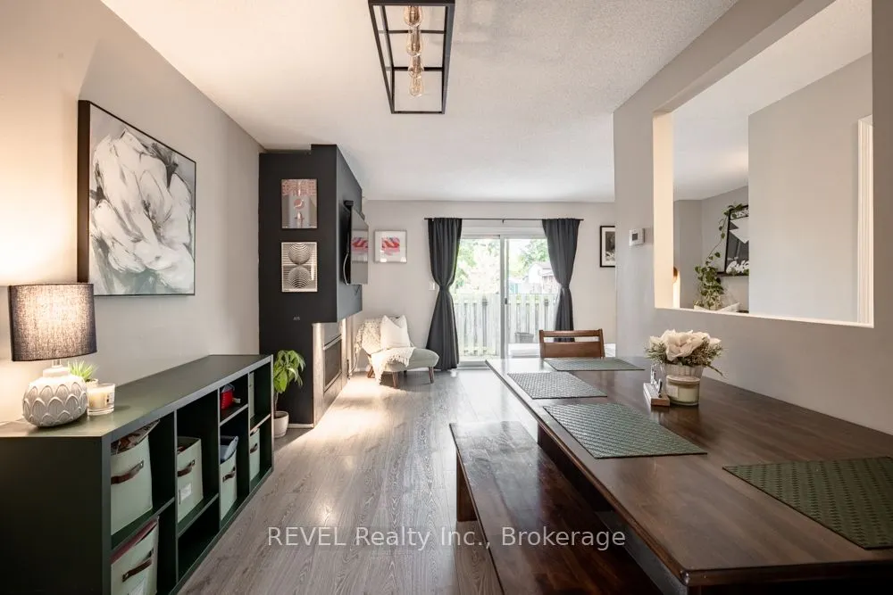 65 Dorchester Boulevard, #14