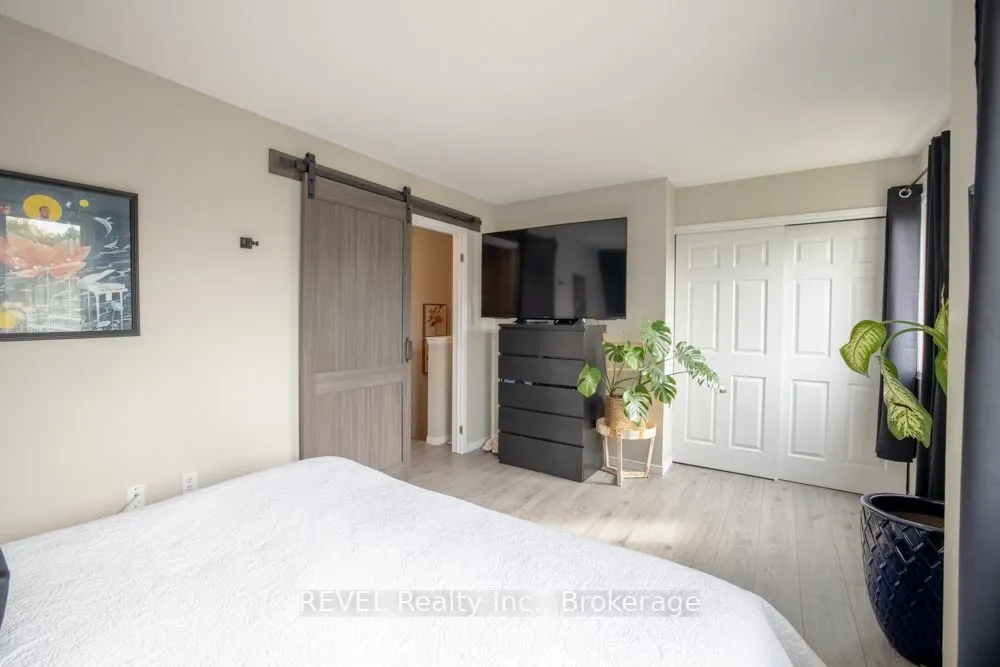 65 Dorchester Boulevard, #14