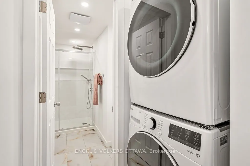 12 Bayside Private, #12