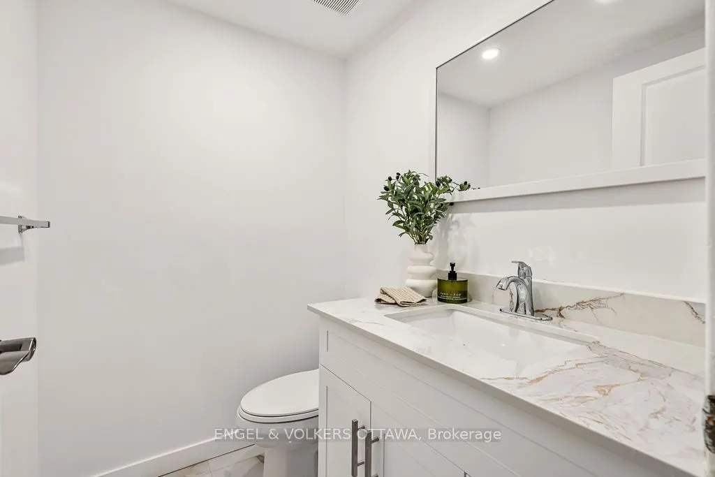 12 Bayside Private, #12