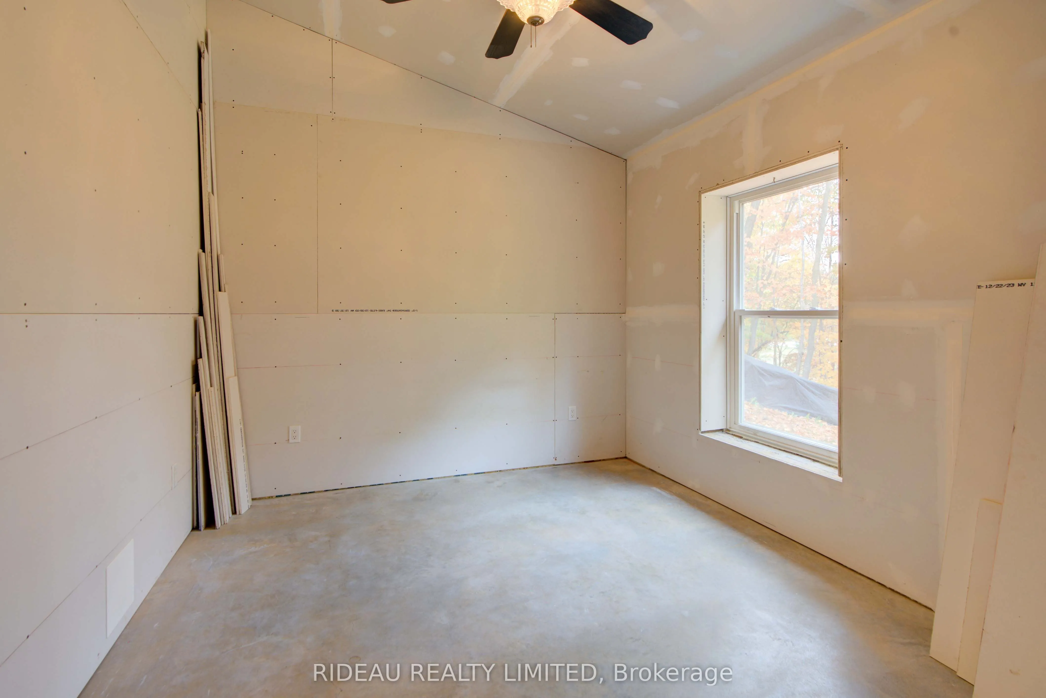 24 Briar Hill Road