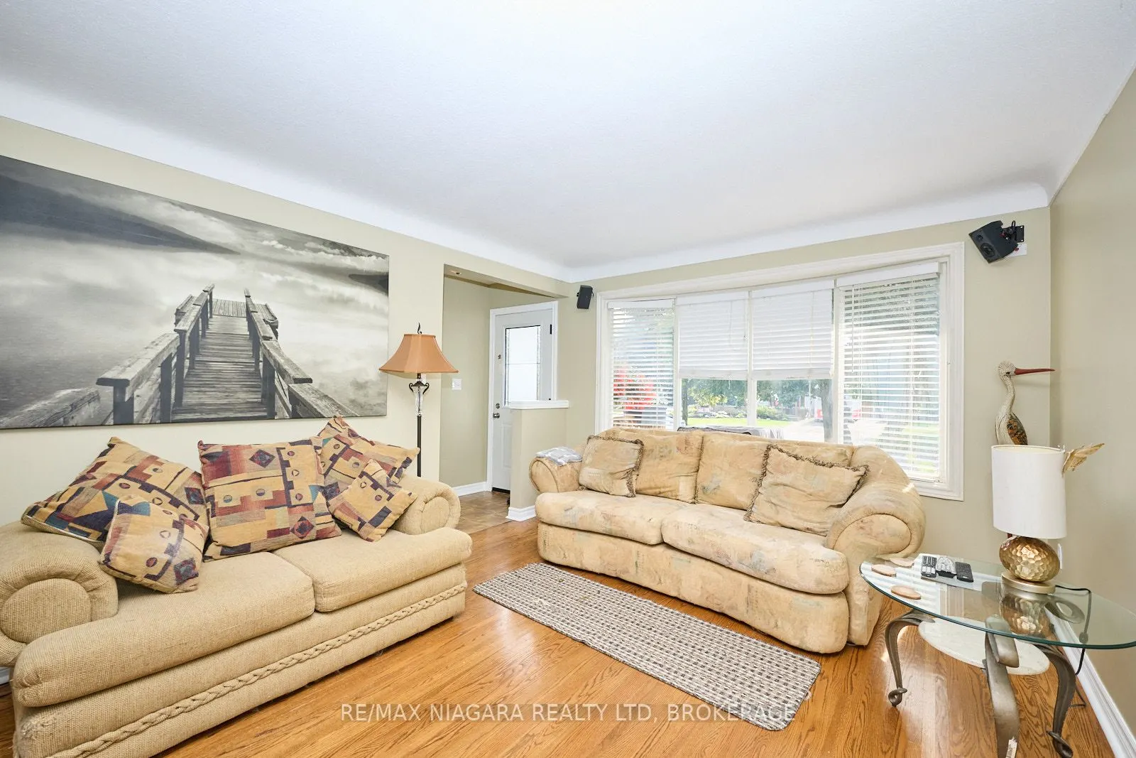 23 Huntley Crescent