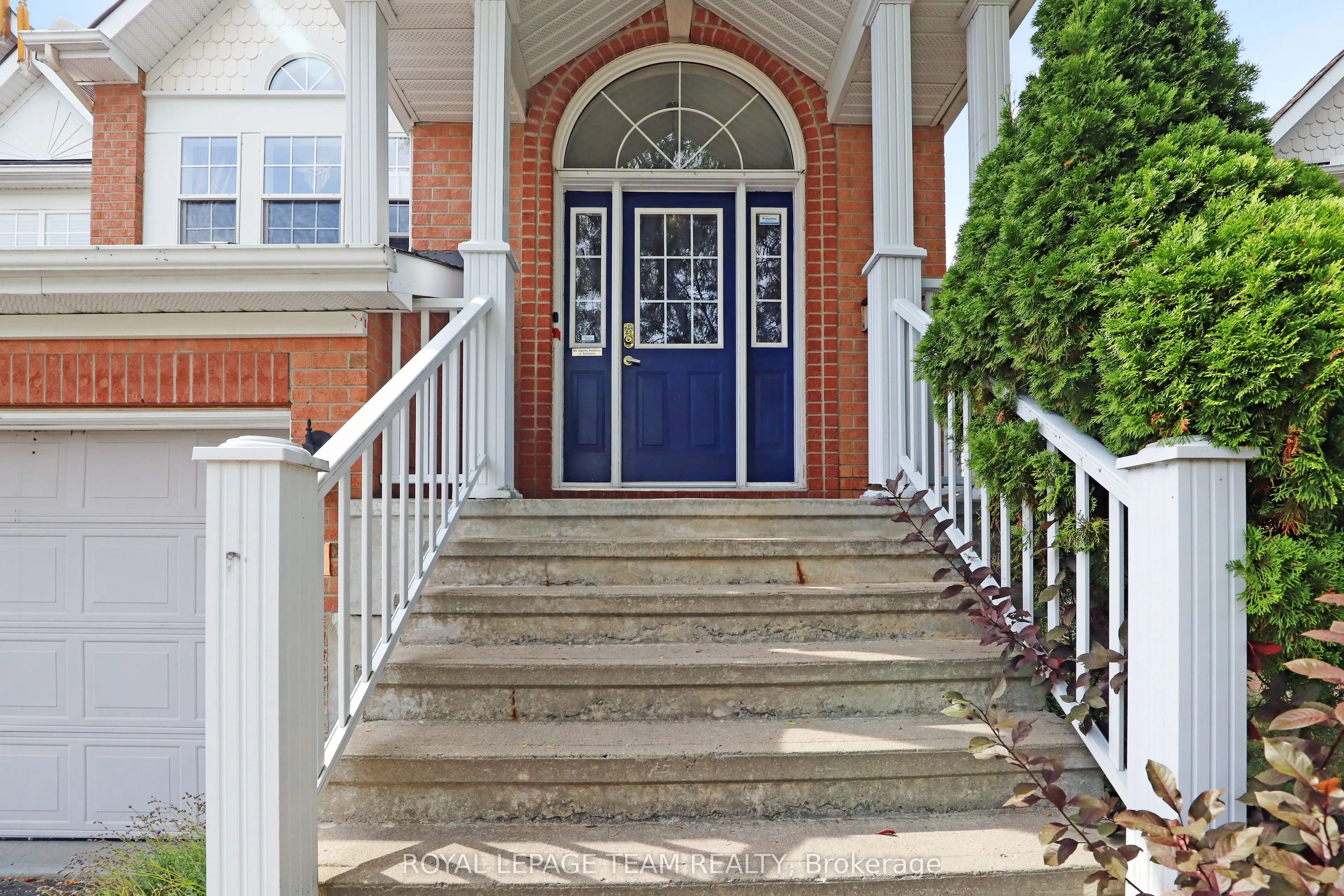 11 Saffron Court