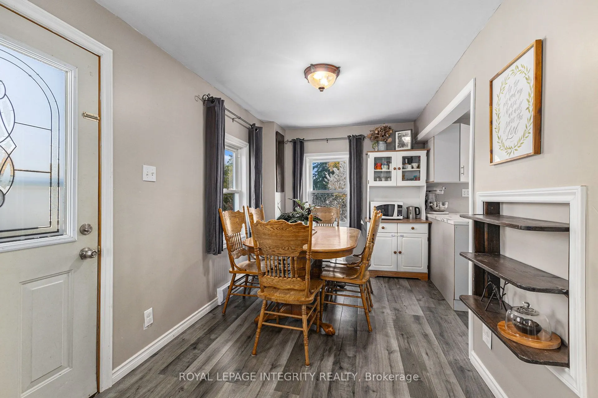 1081 Elm Tree Road