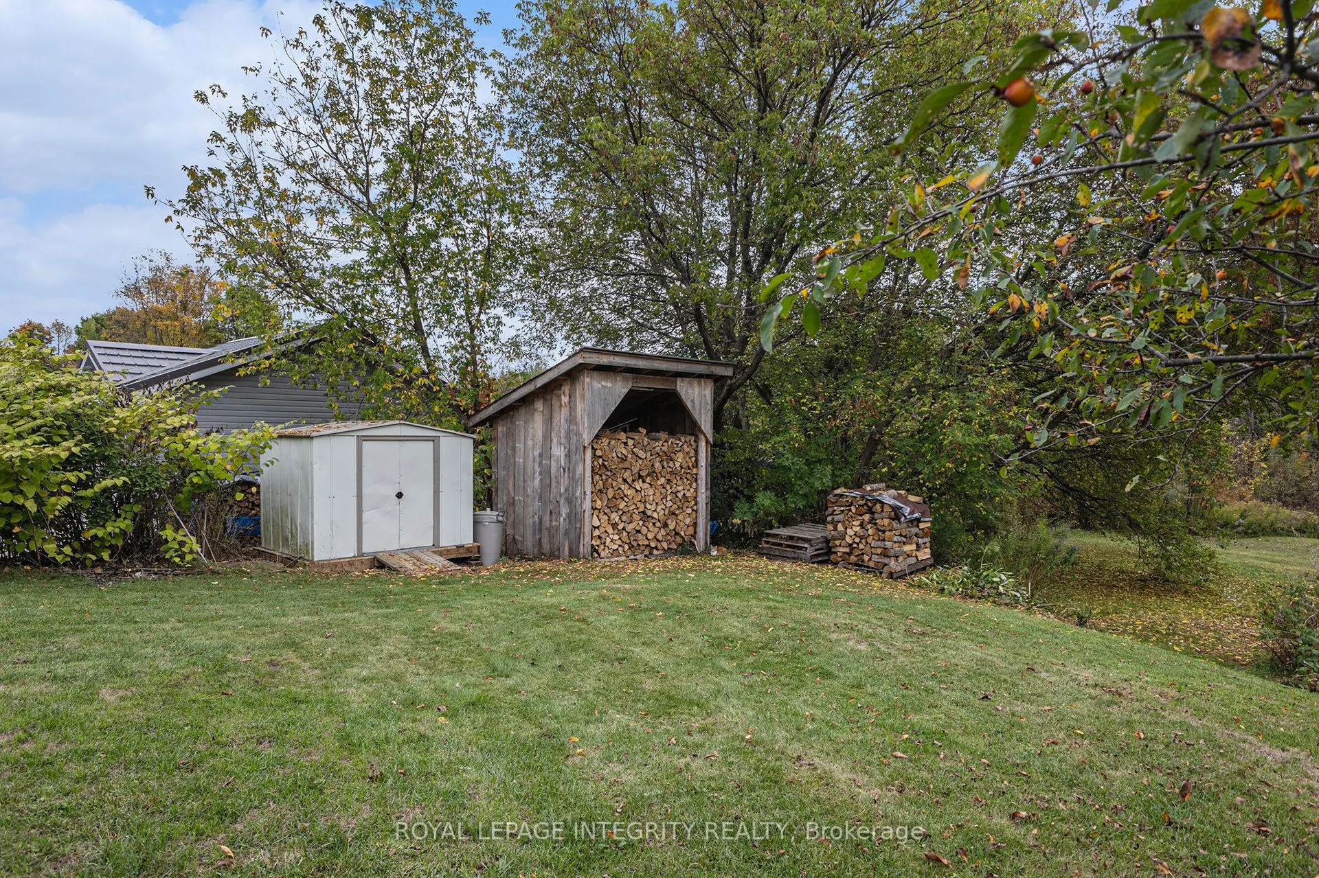 1081 Elm Tree Road