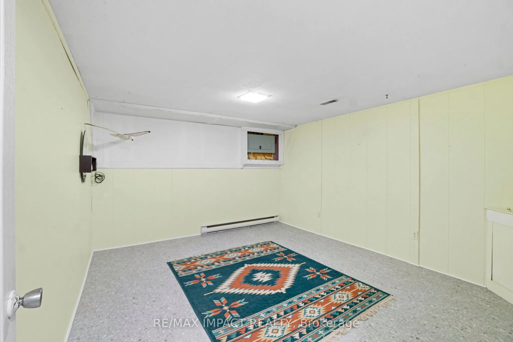744 Spragge Crescent