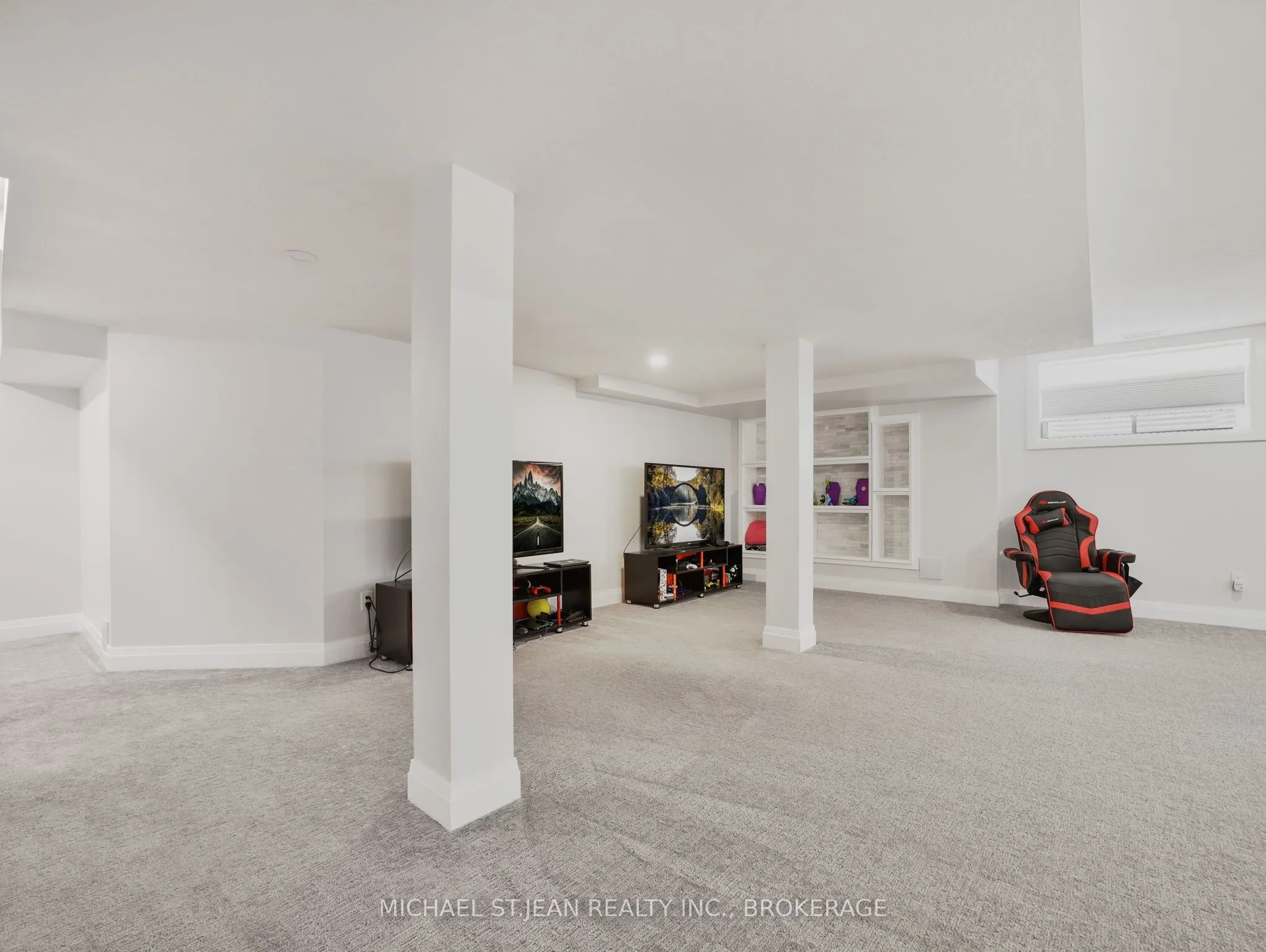 75 Monarch Woods Drive