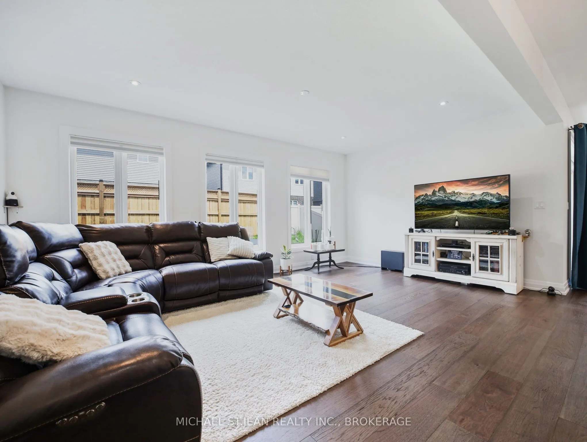 75 Monarch Woods Drive
