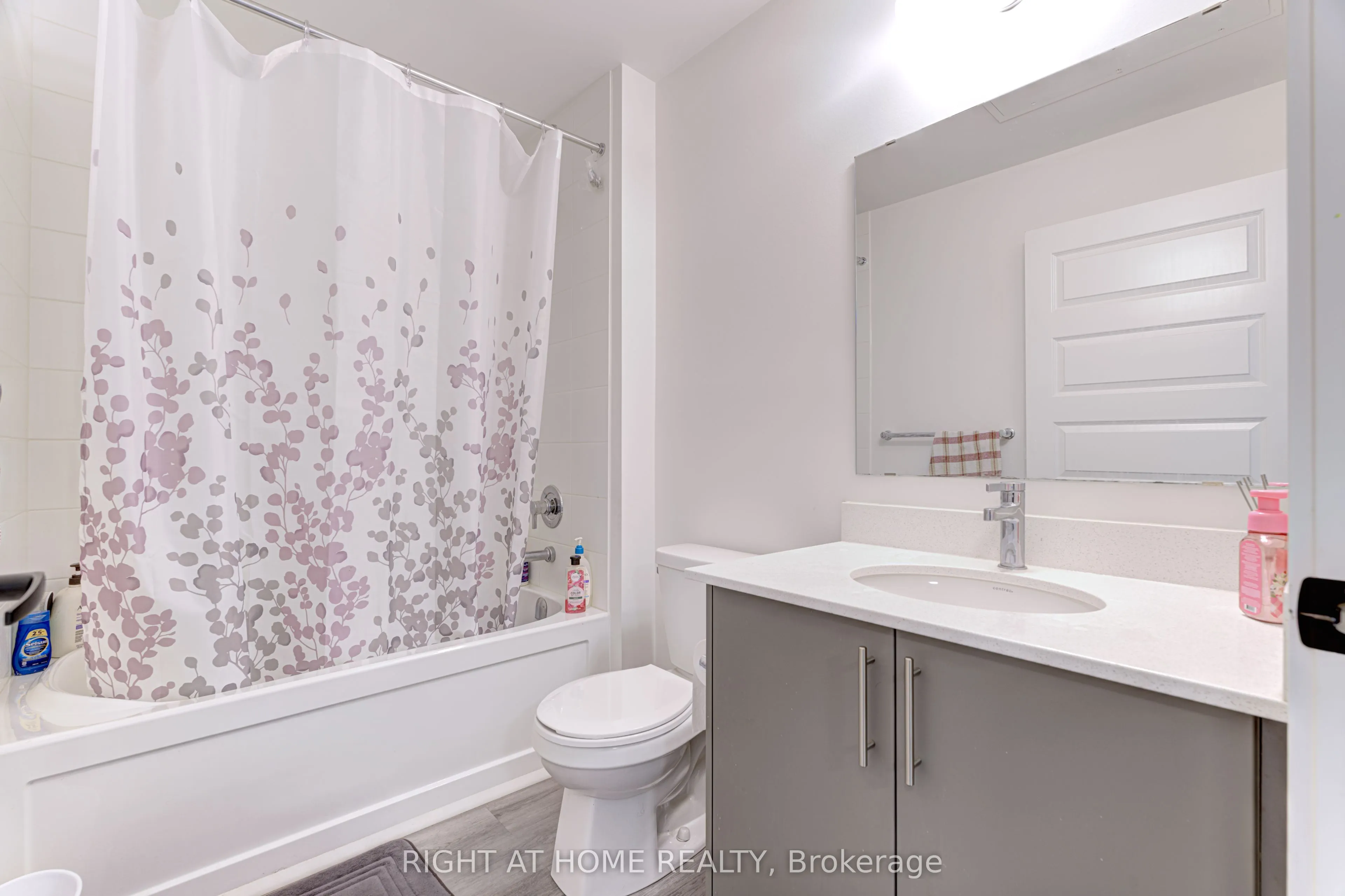 1201 Lackner Place, #304
