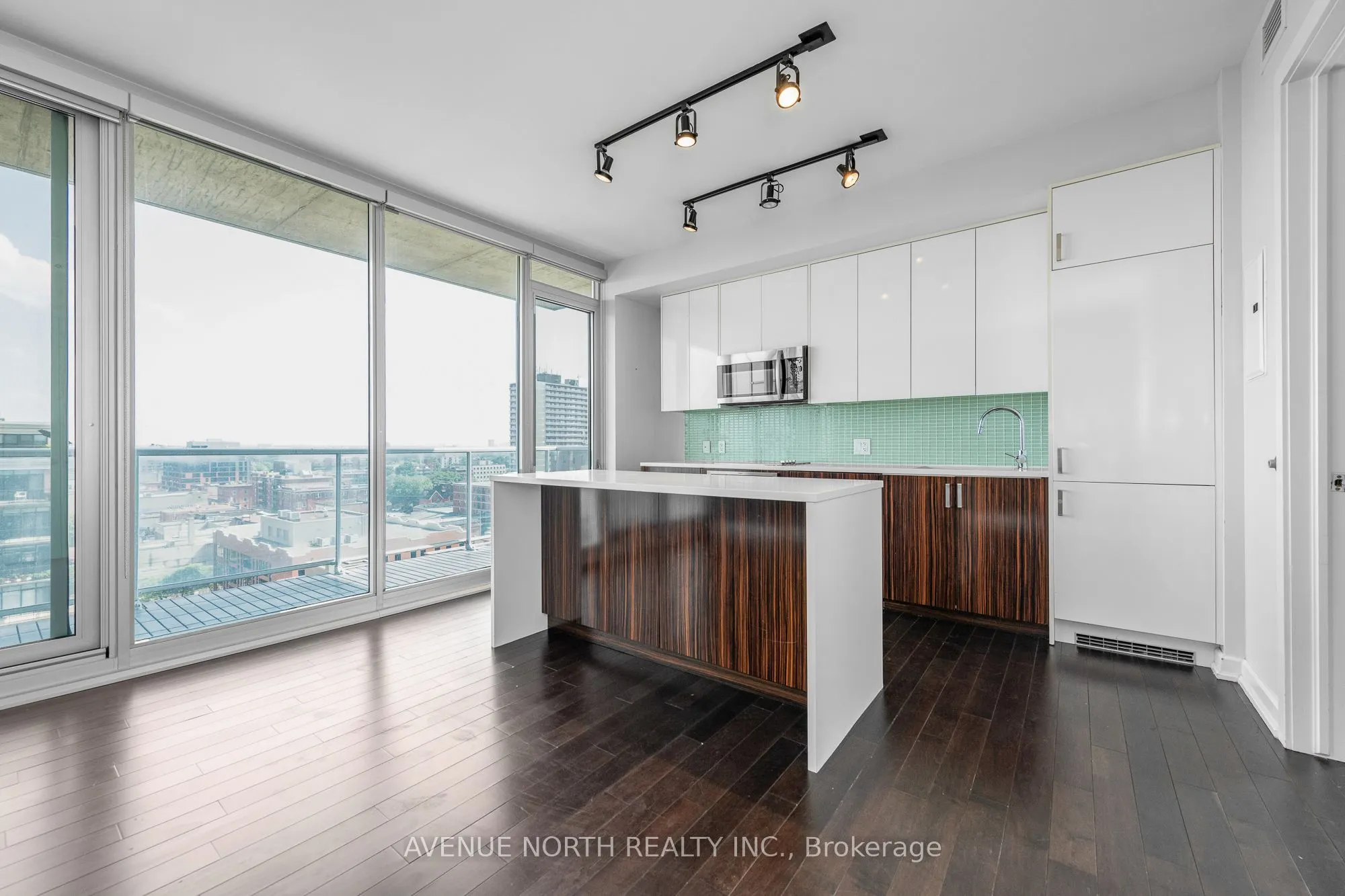 300 Lisgar Street, #1109