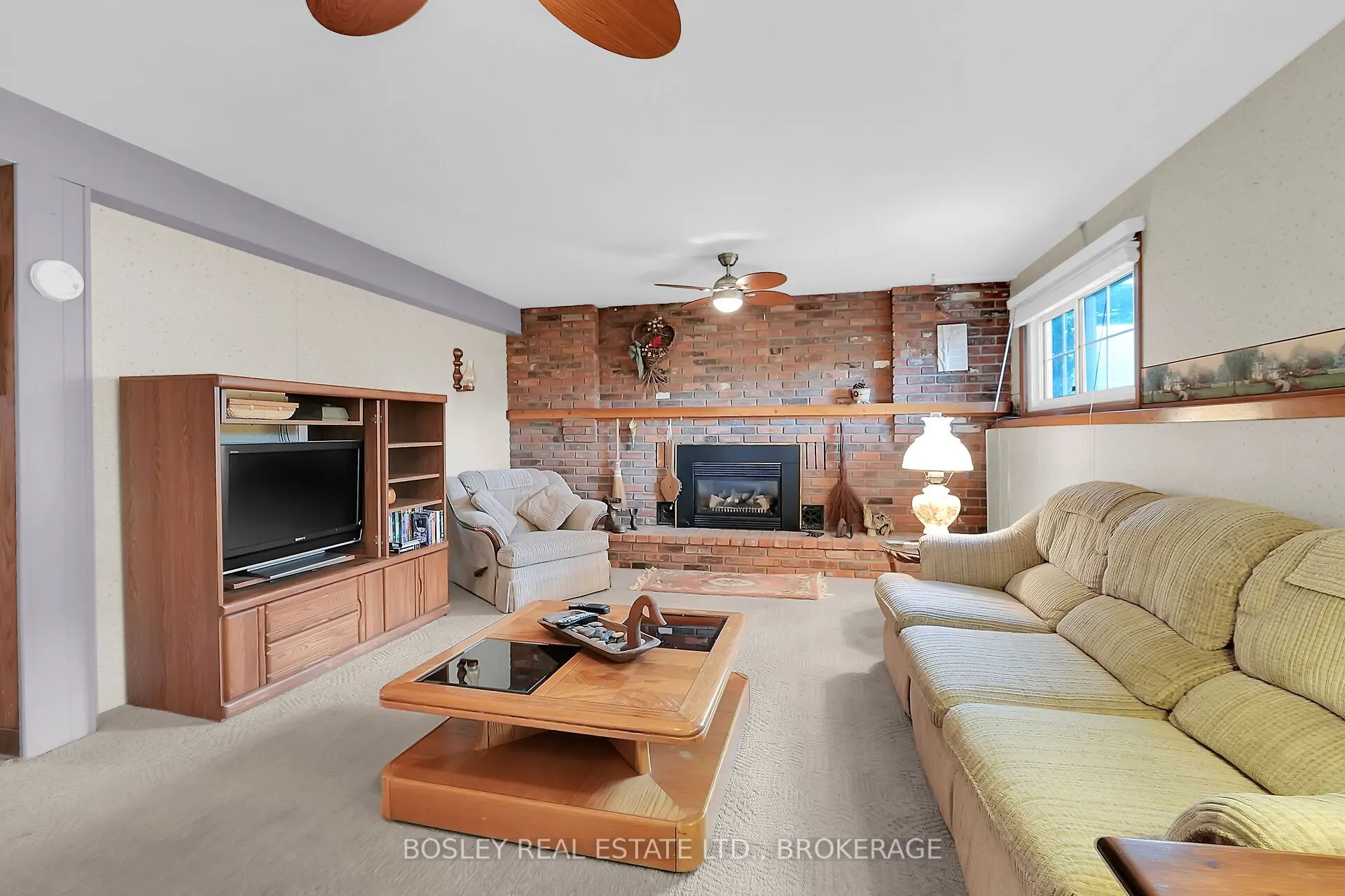 25 Lawrence Drive