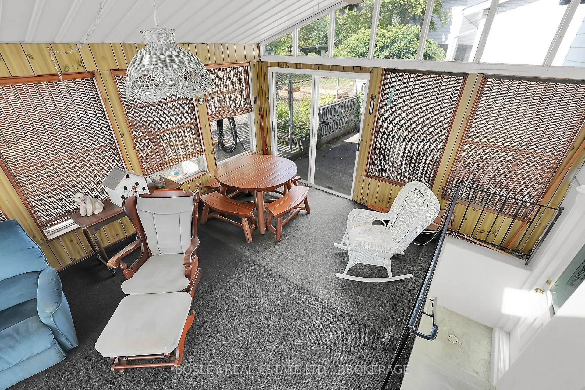 25 Lawrence Drive