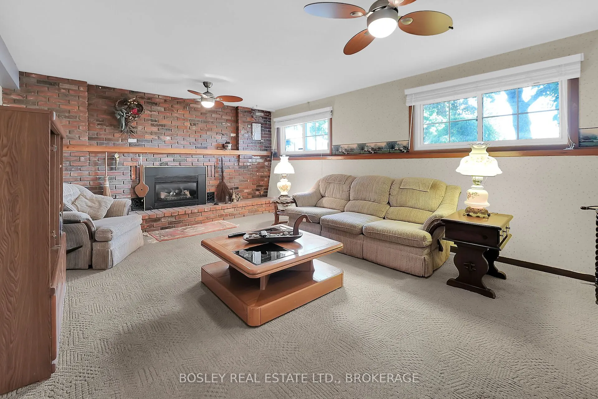 25 Lawrence Drive