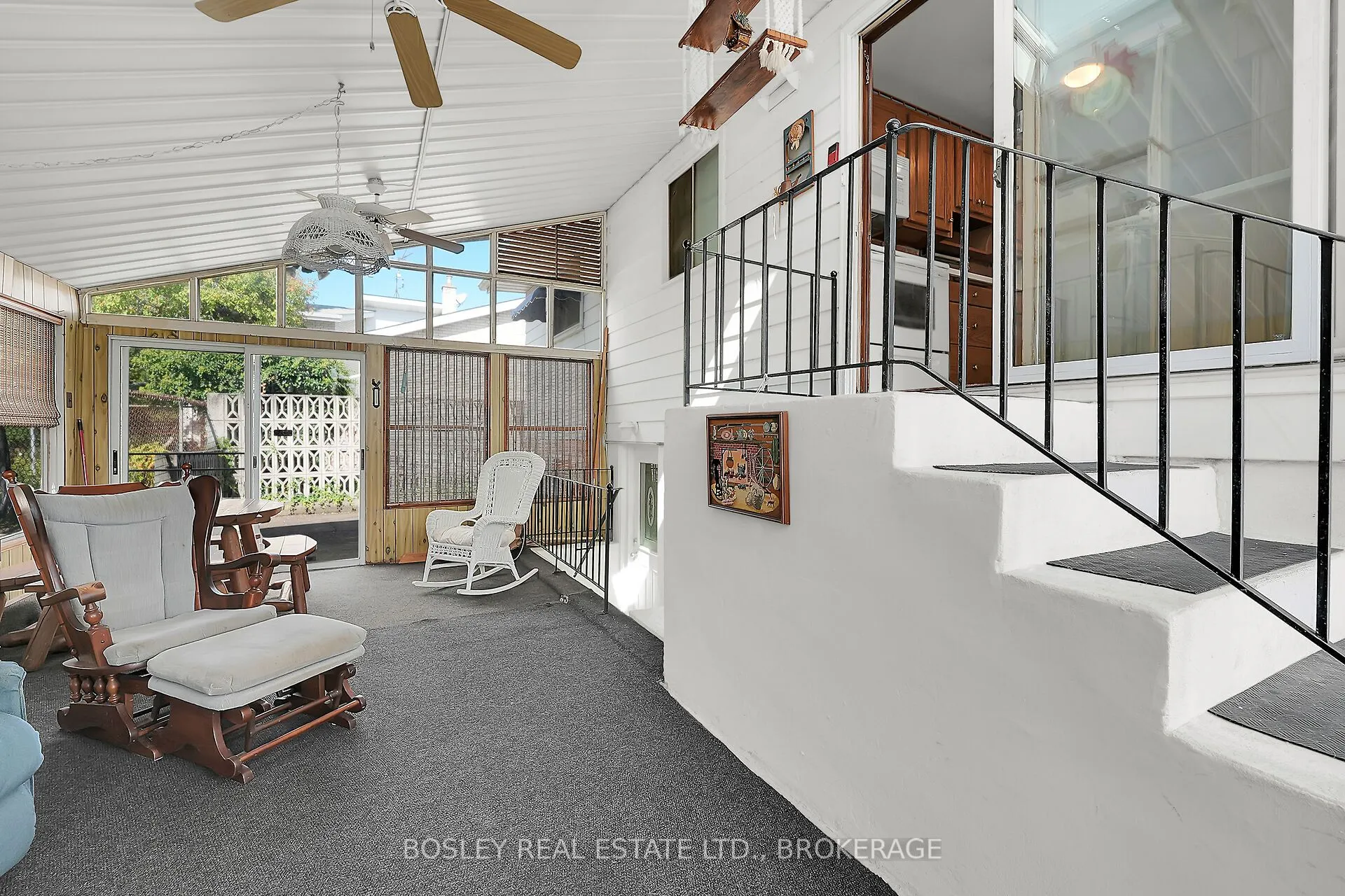 25 Lawrence Drive