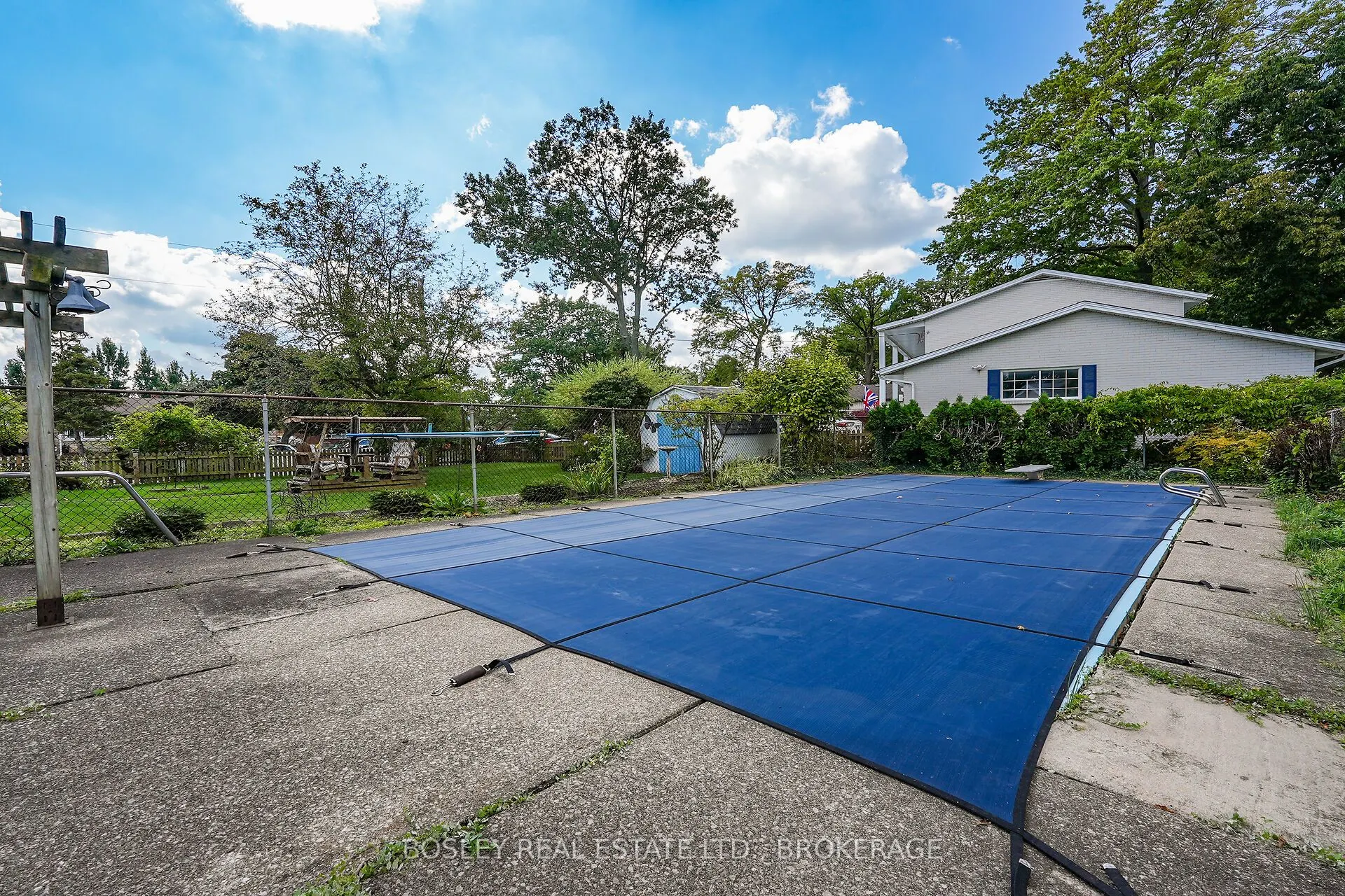 25 Lawrence Drive