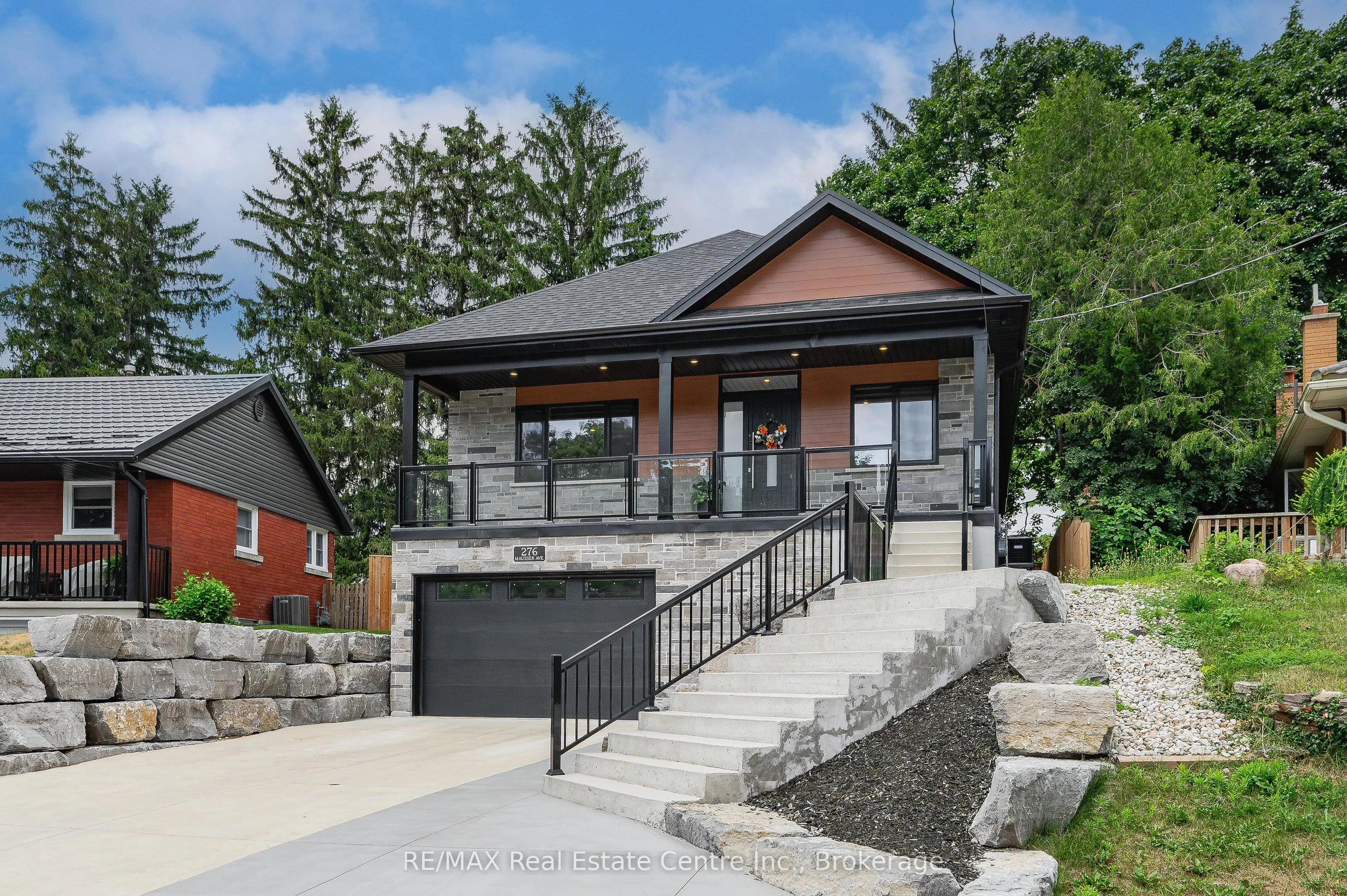 276 Mausser Avenue