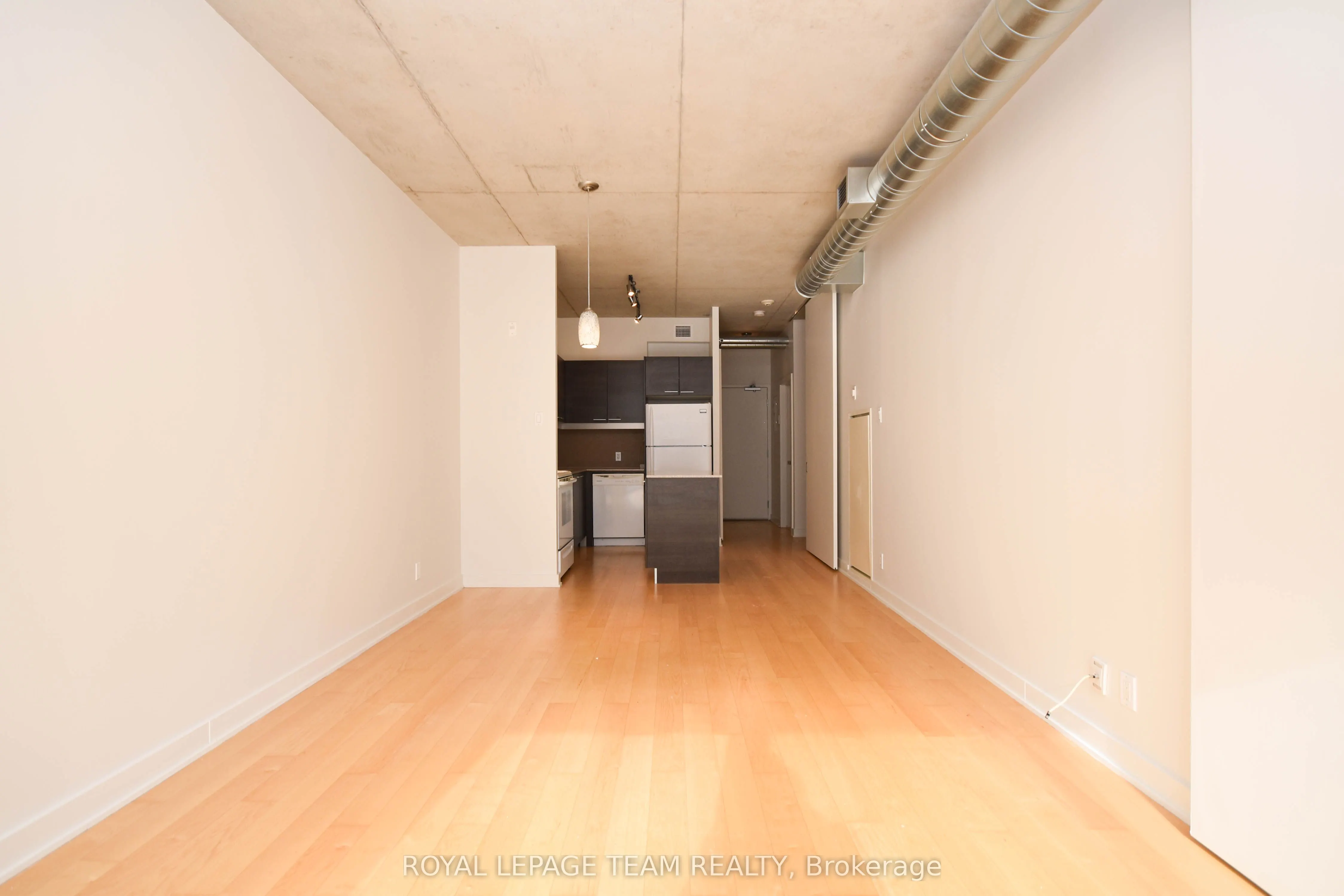 349 Mcleod Street, #522