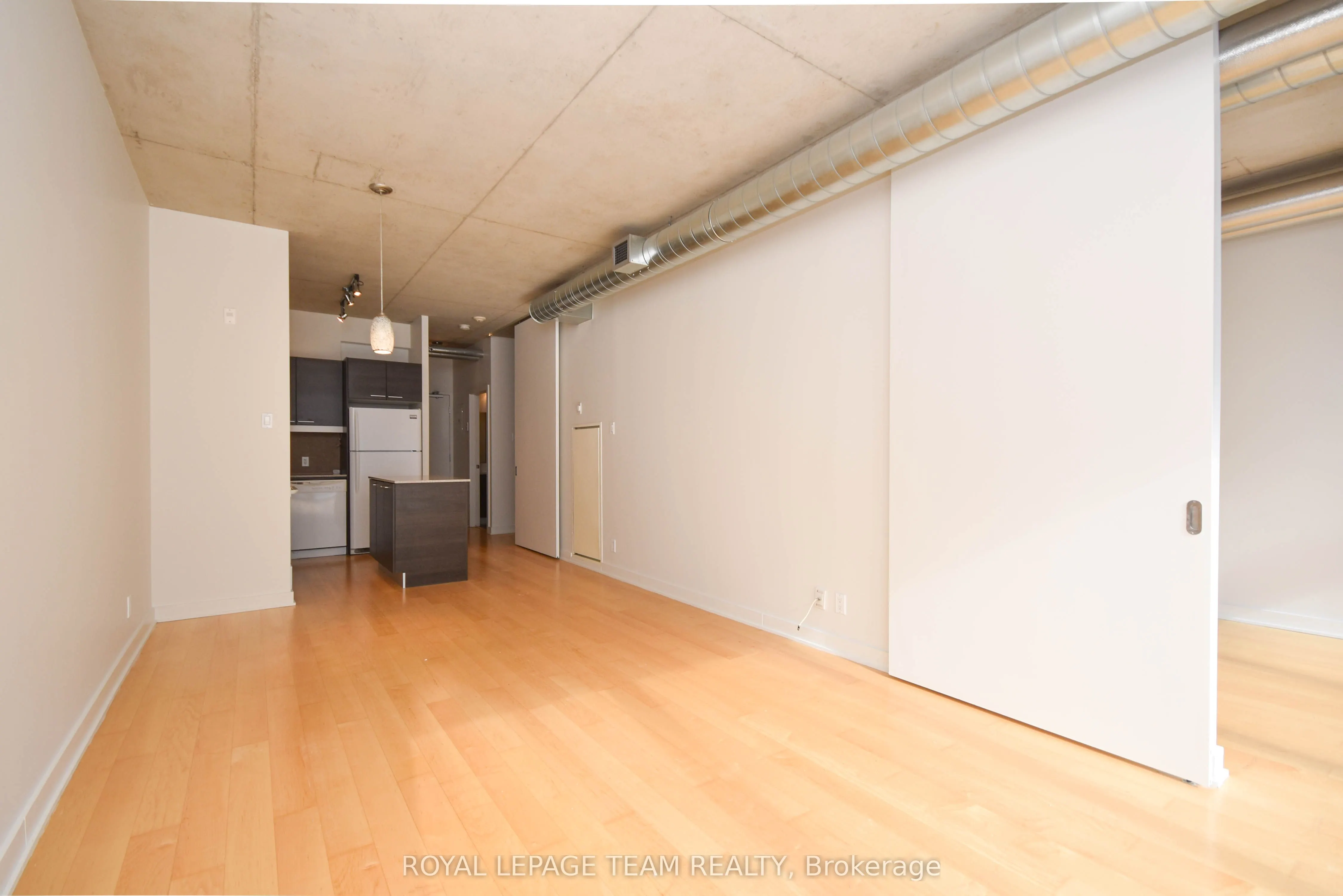 349 Mcleod Street, #522