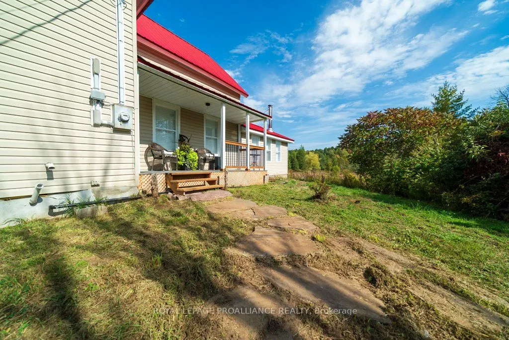 5948 Ardoch Road