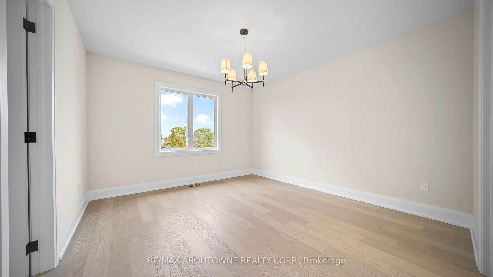 1 West Avenue