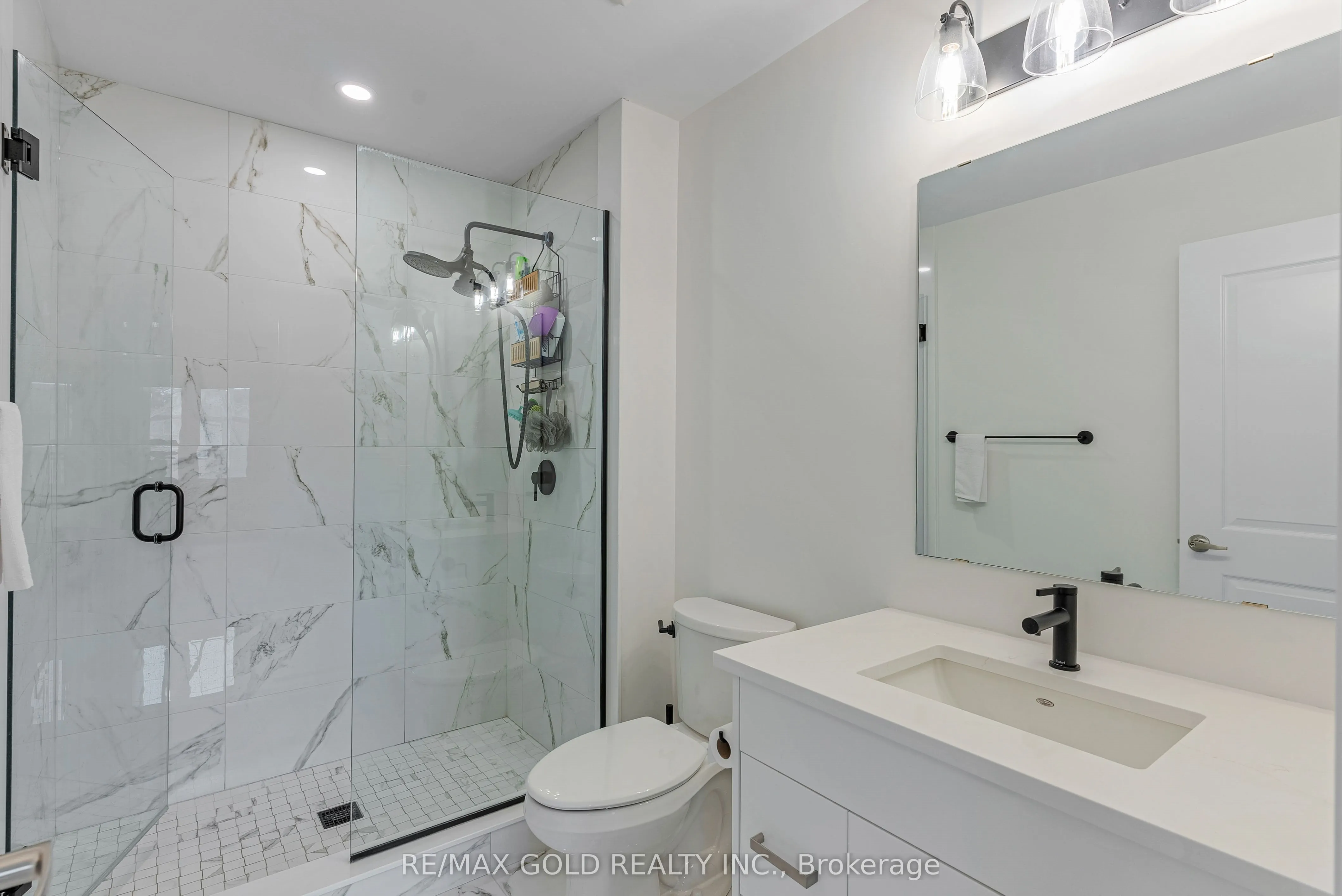 143 Elgin Street N, #19