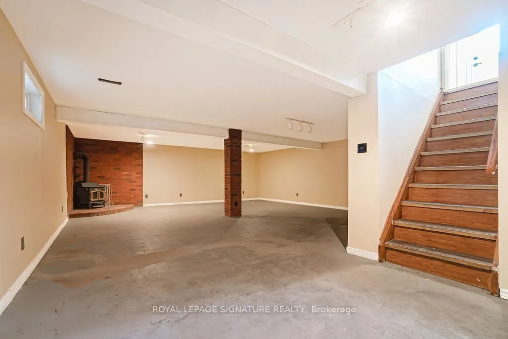 163 Hazelglen Drive