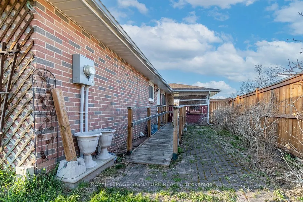 163 Hazelglen Drive