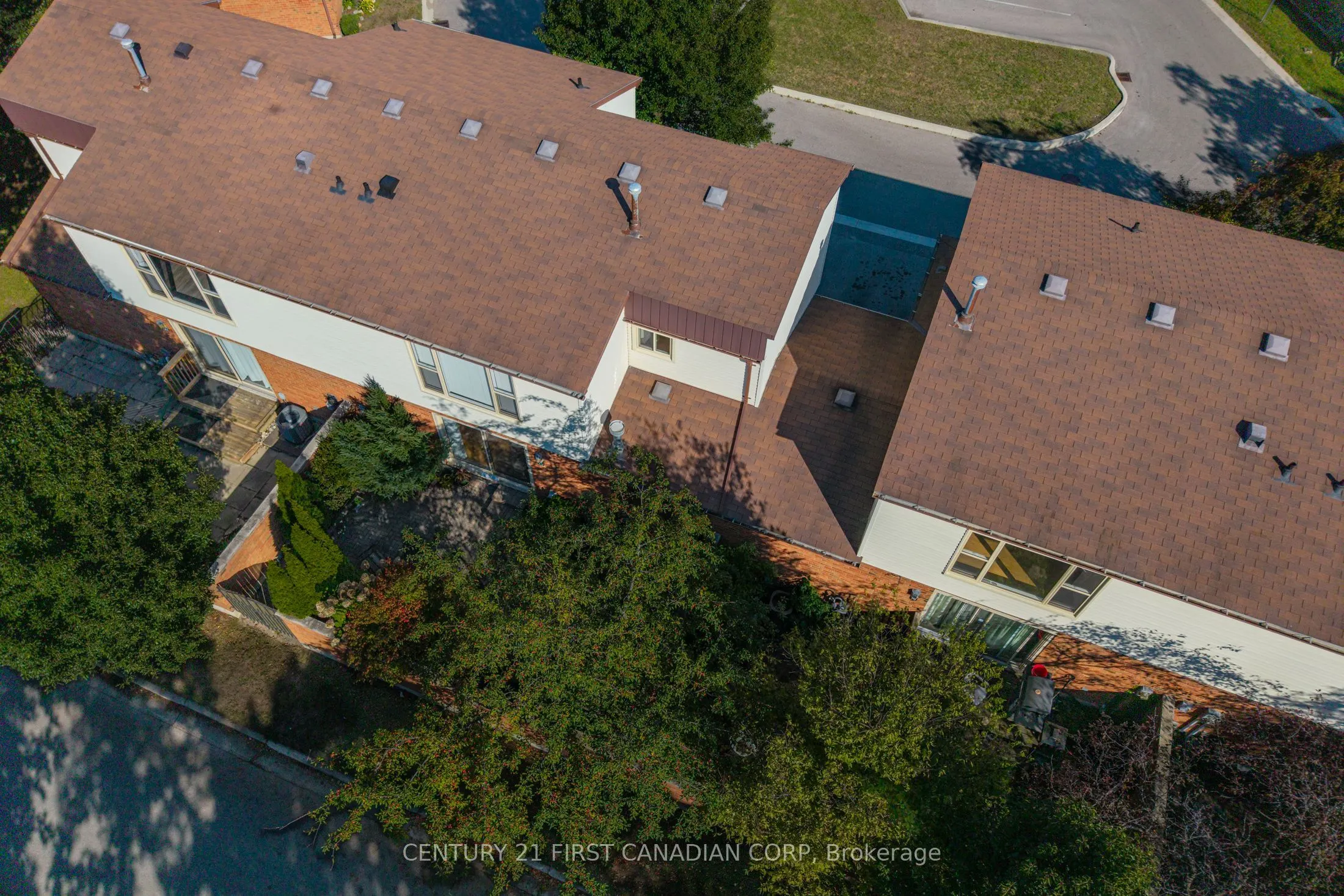 770 Fanshawe Park Road E, #20