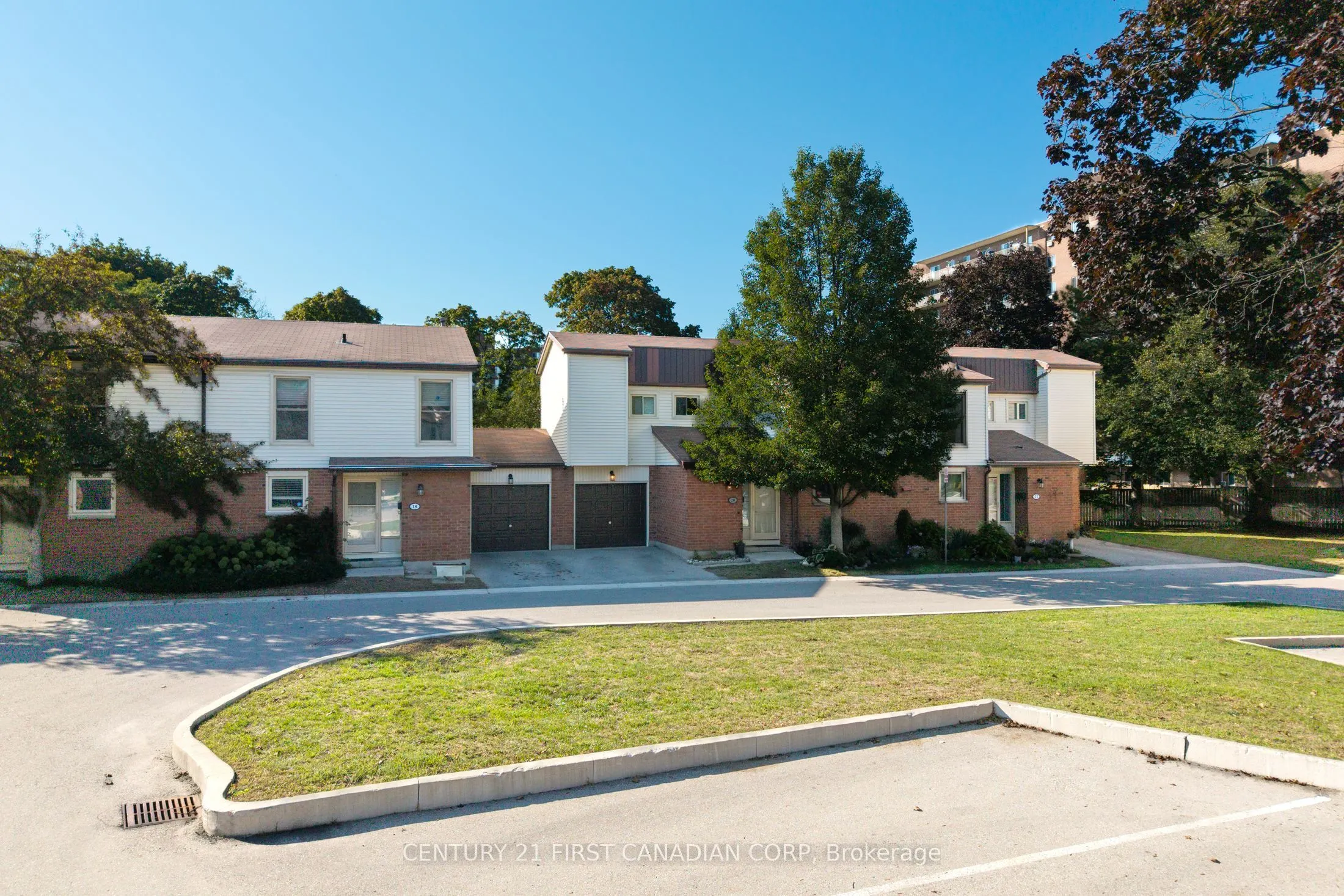 770 Fanshawe Park Road E, #20