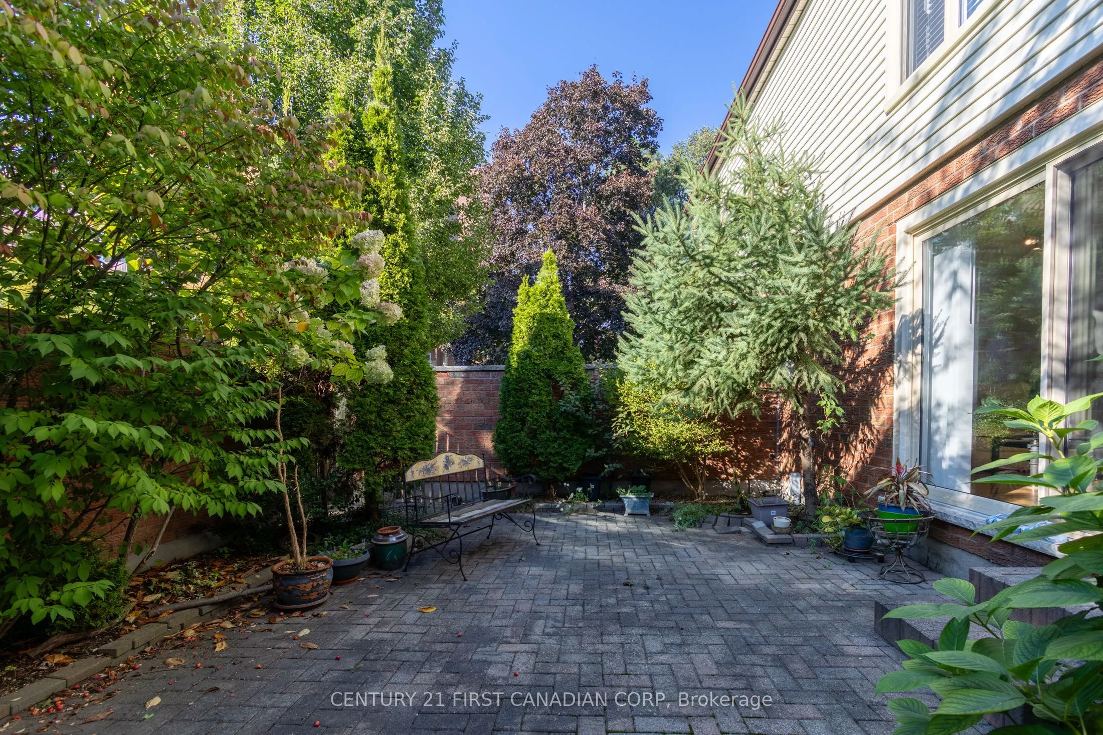 770 Fanshawe Park Road E, #20