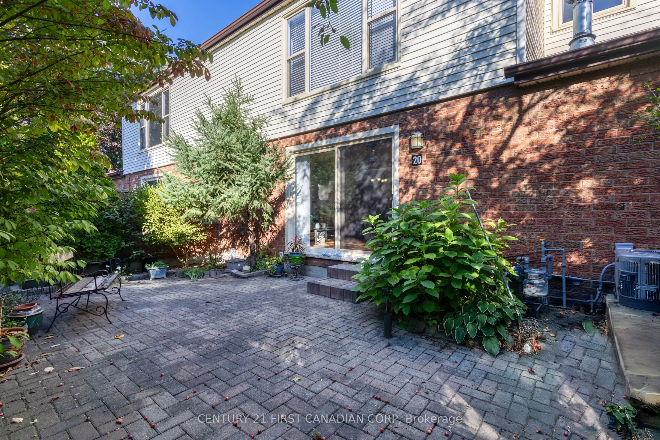 770 Fanshawe Park Road E, #20