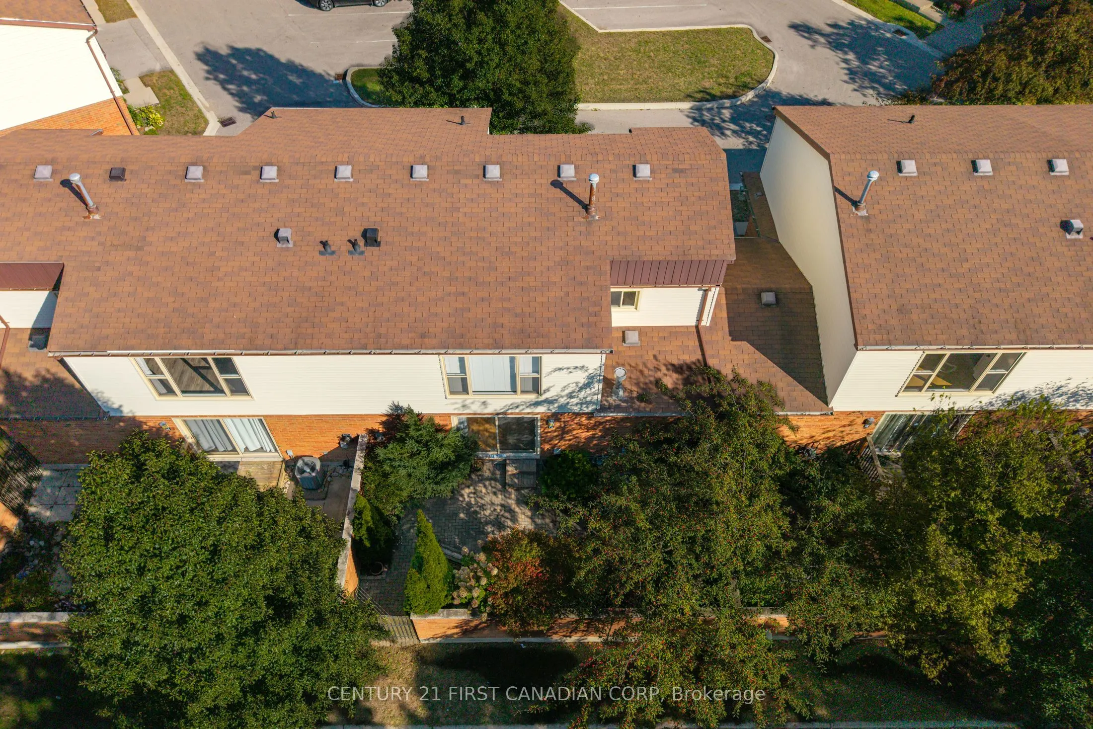 770 Fanshawe Park Road E, #20