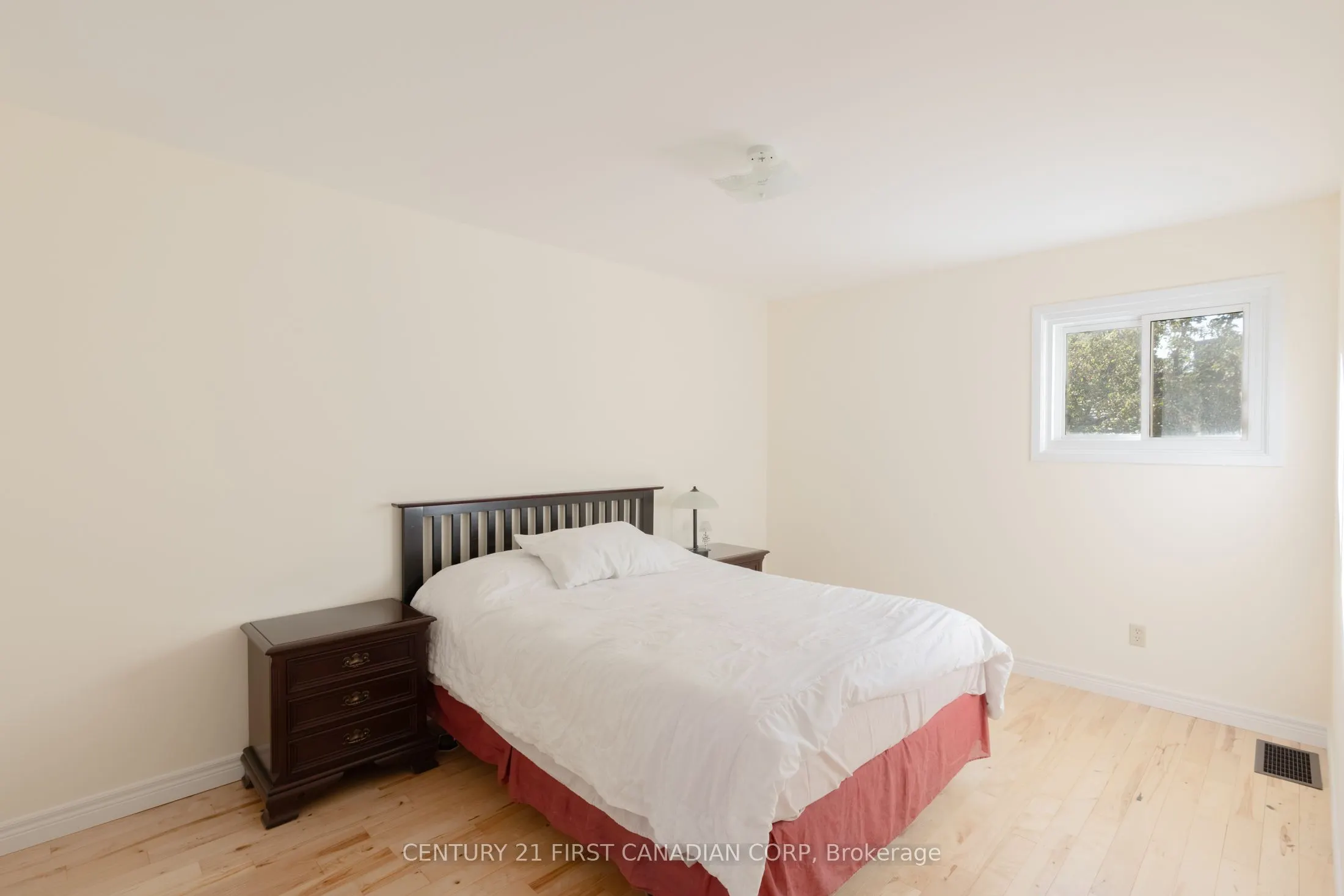 770 Fanshawe Park Road E, #20