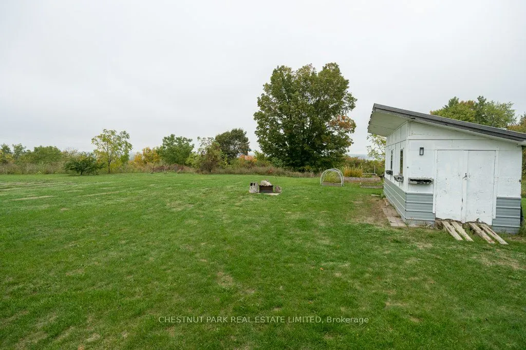 6 London Avenue
