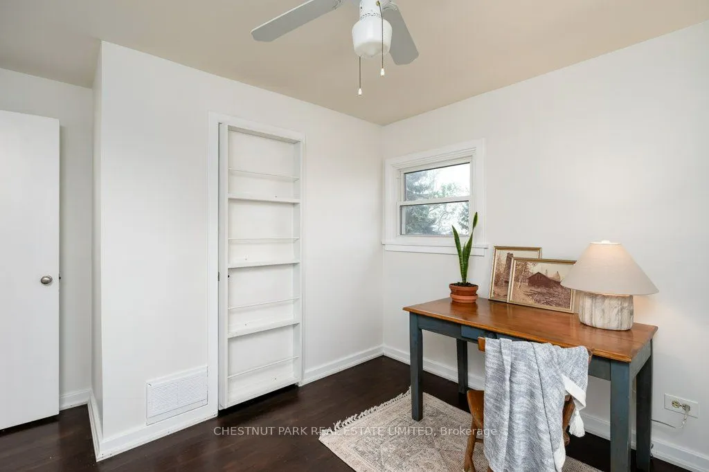 6 London Avenue