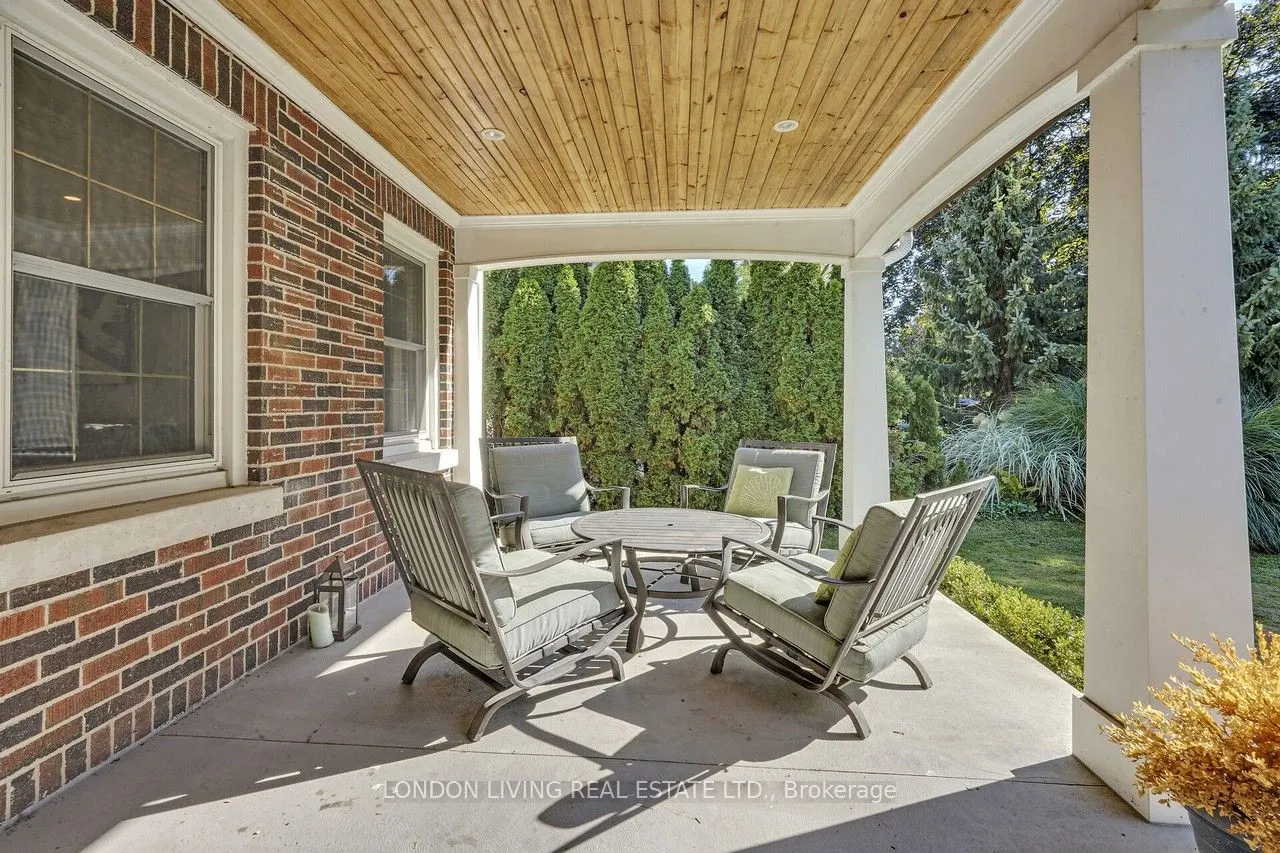 396 Wortley Road