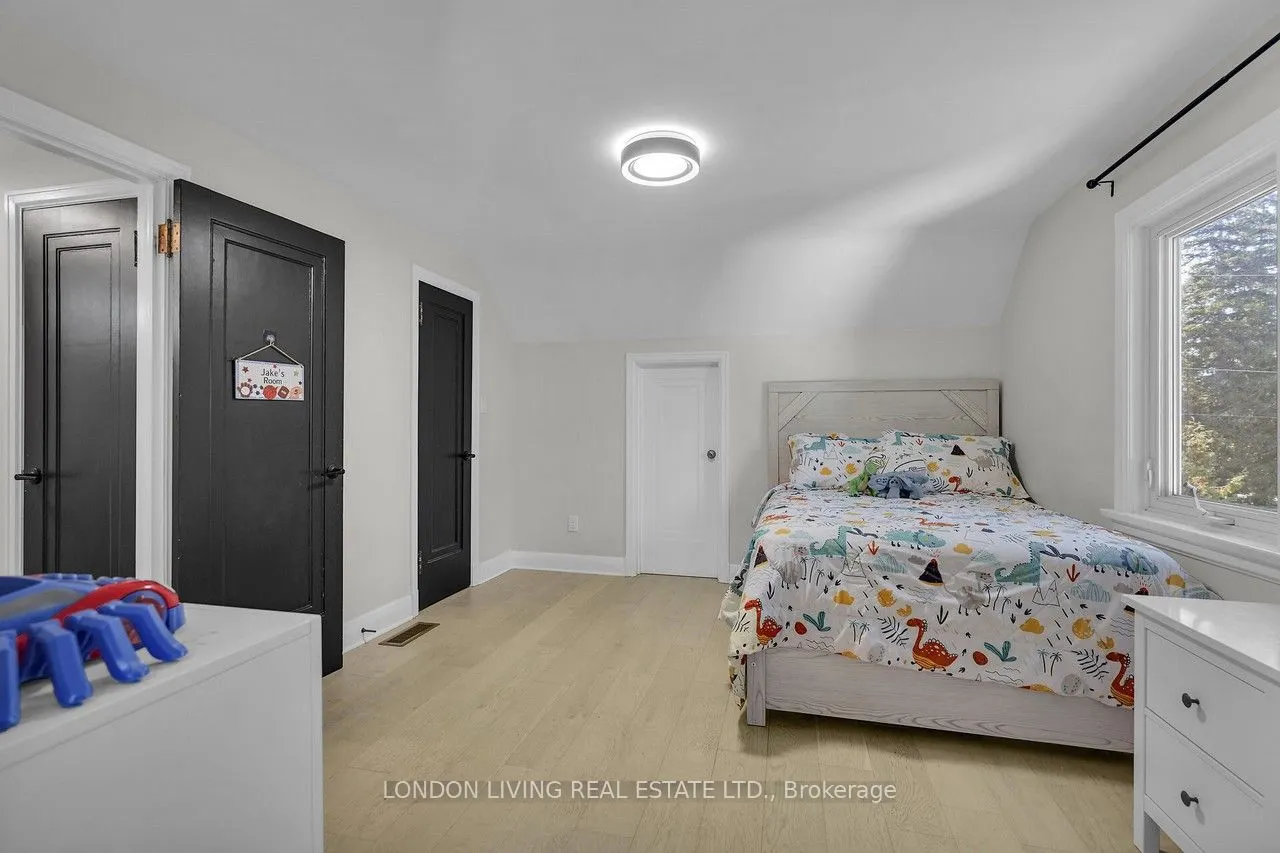 396 Wortley Road
