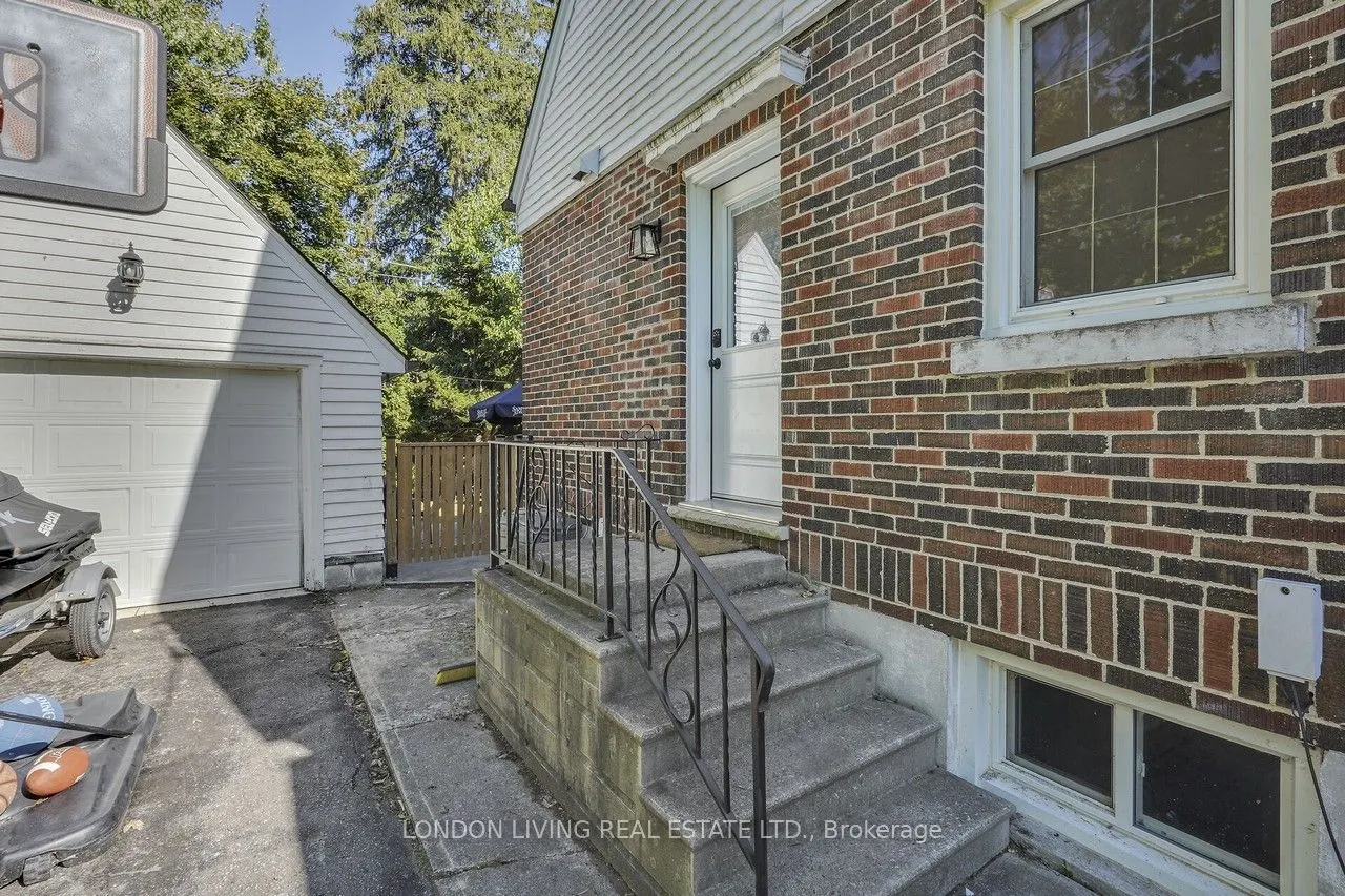 396 Wortley Road