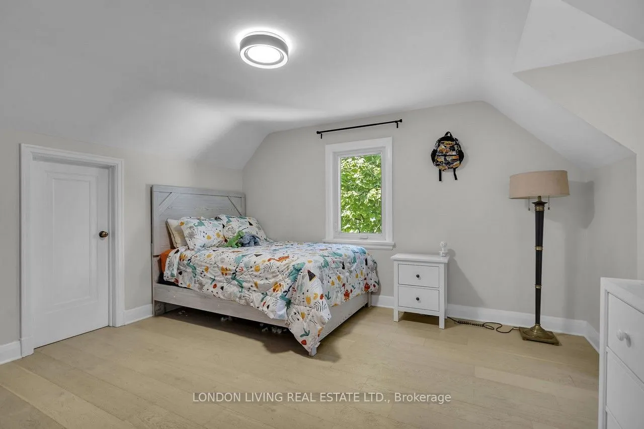 396 Wortley Road