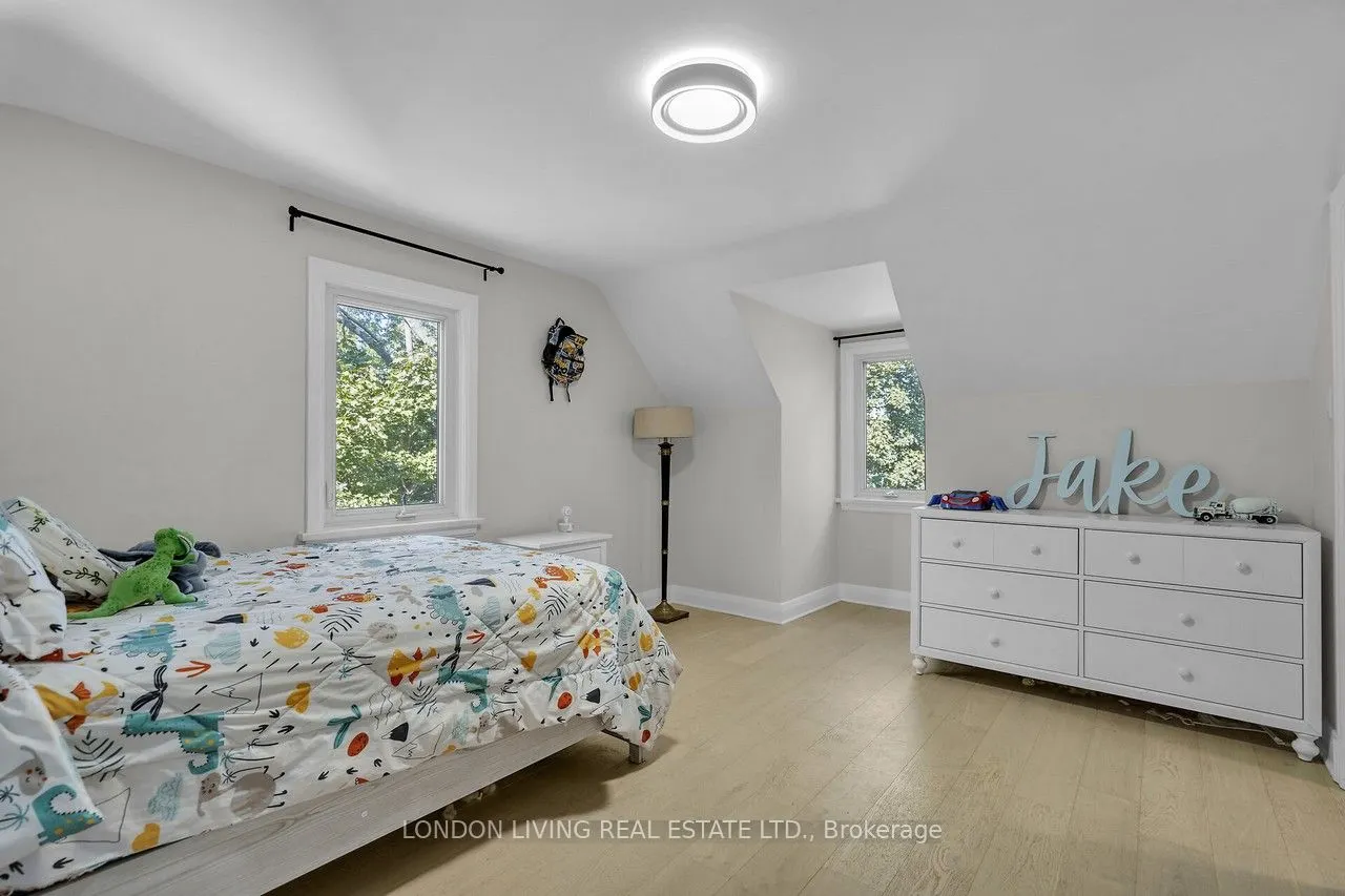 396 Wortley Road