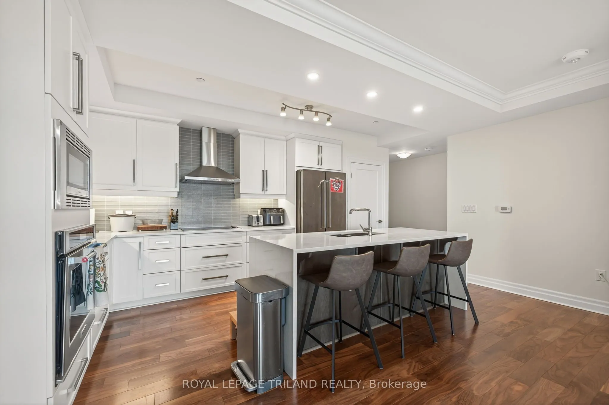 505 TALBOT Street, #2308