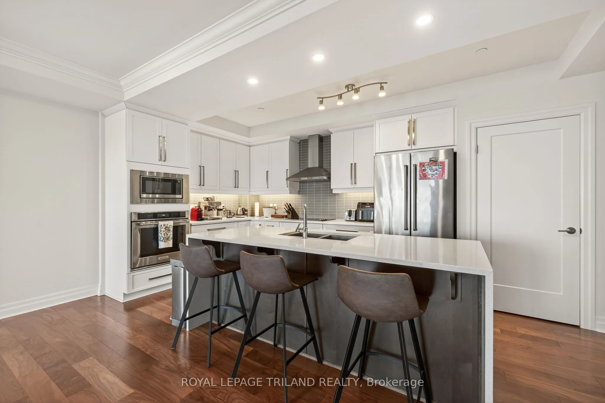 505 TALBOT Street, #2308