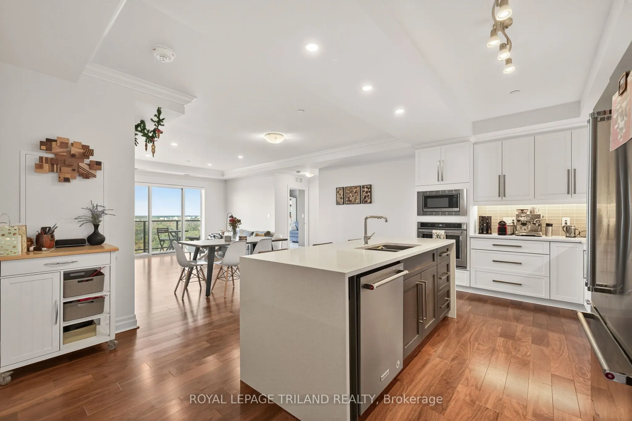 505 TALBOT Street, #2308