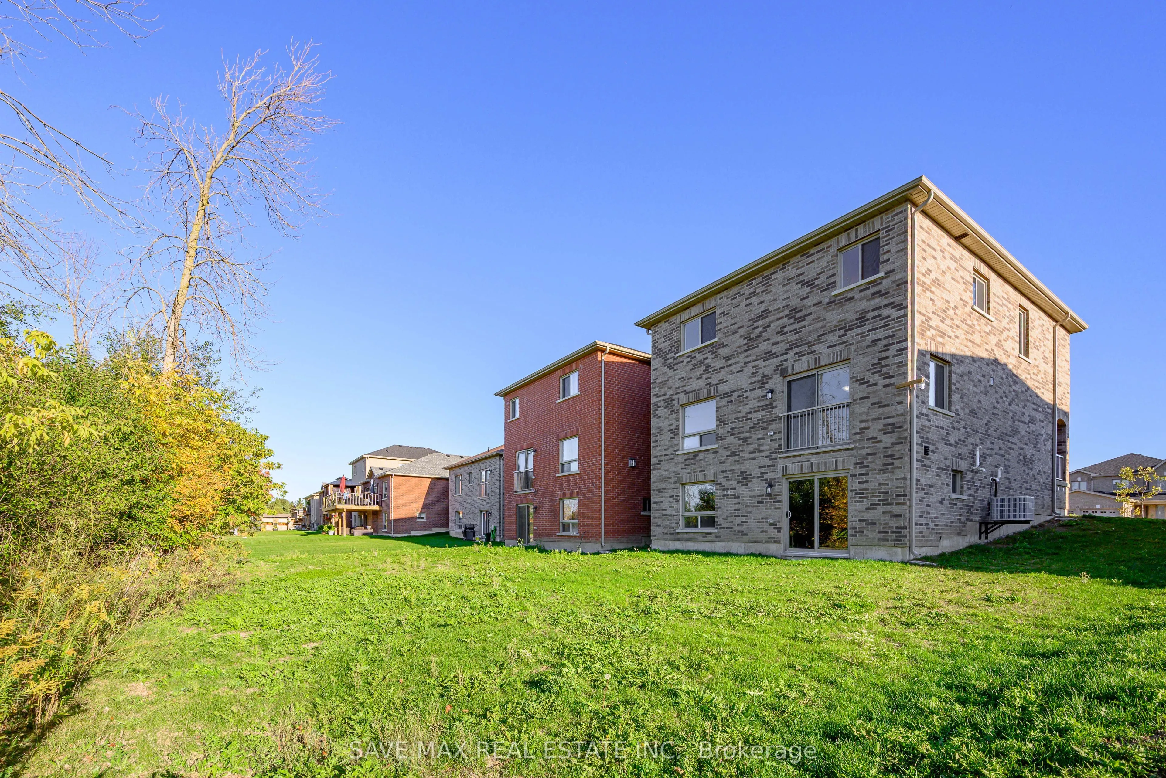 43 Carew Boulevard
