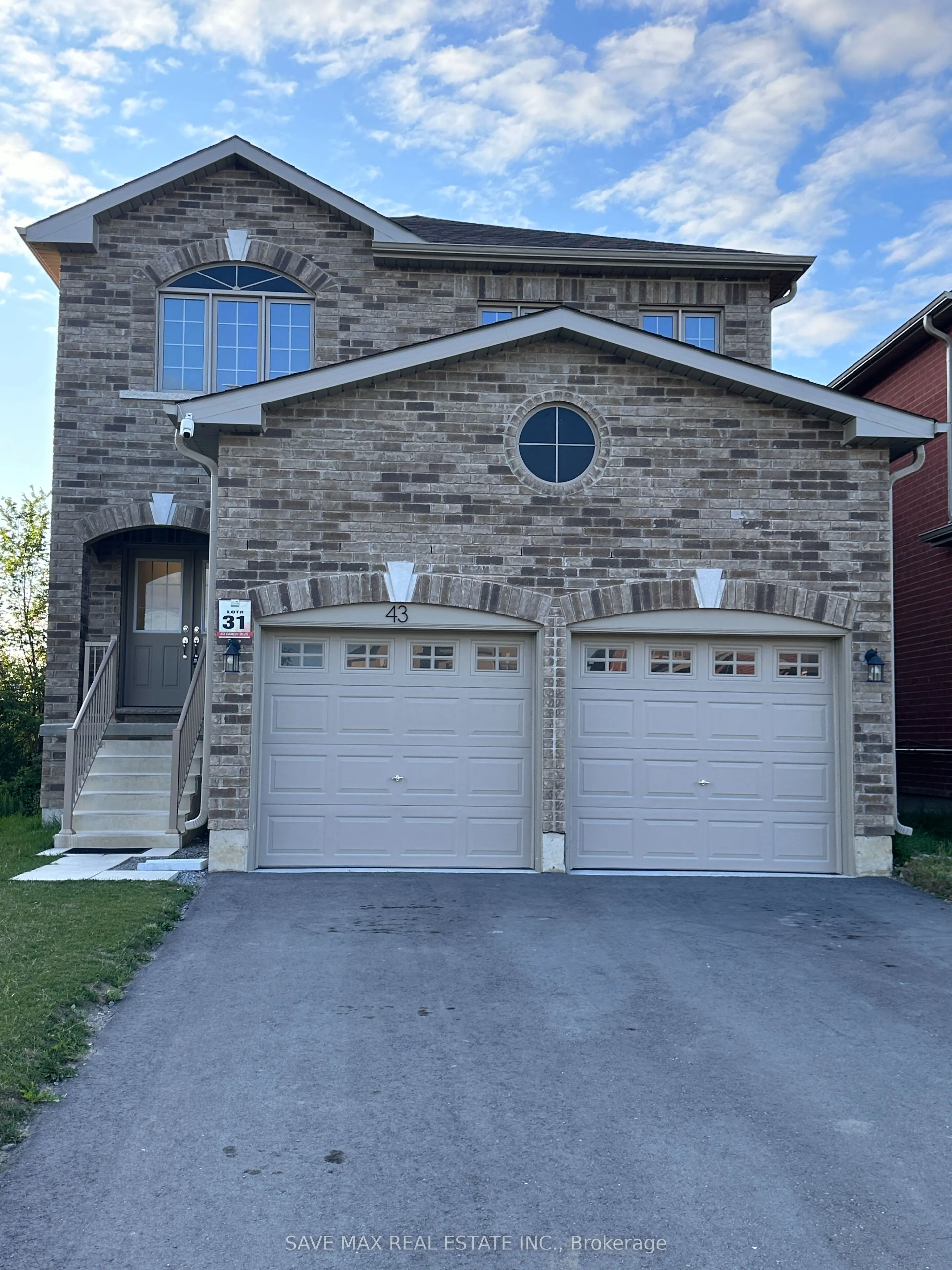 43 Carew Boulevard