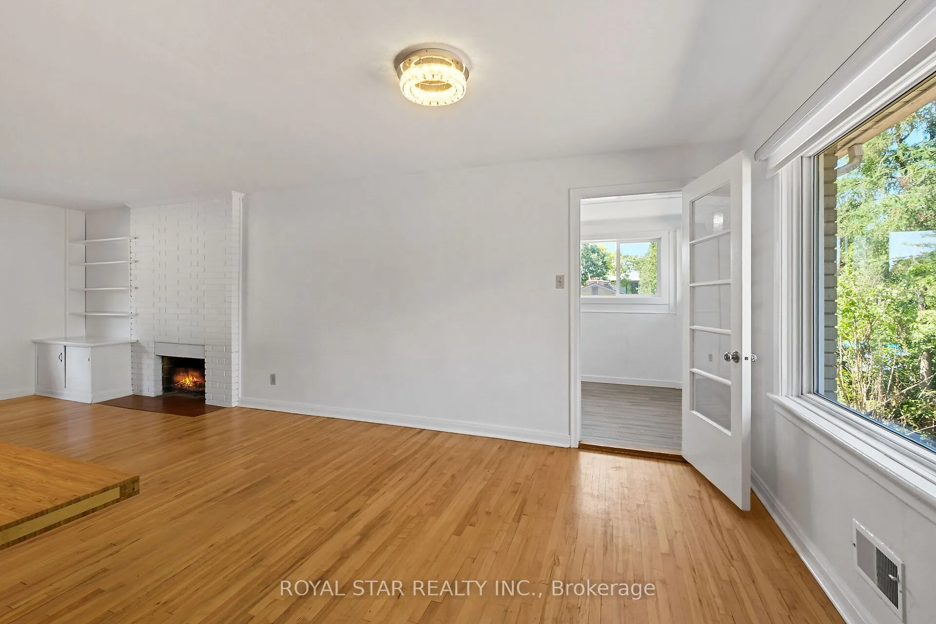 10 Delong Drive
