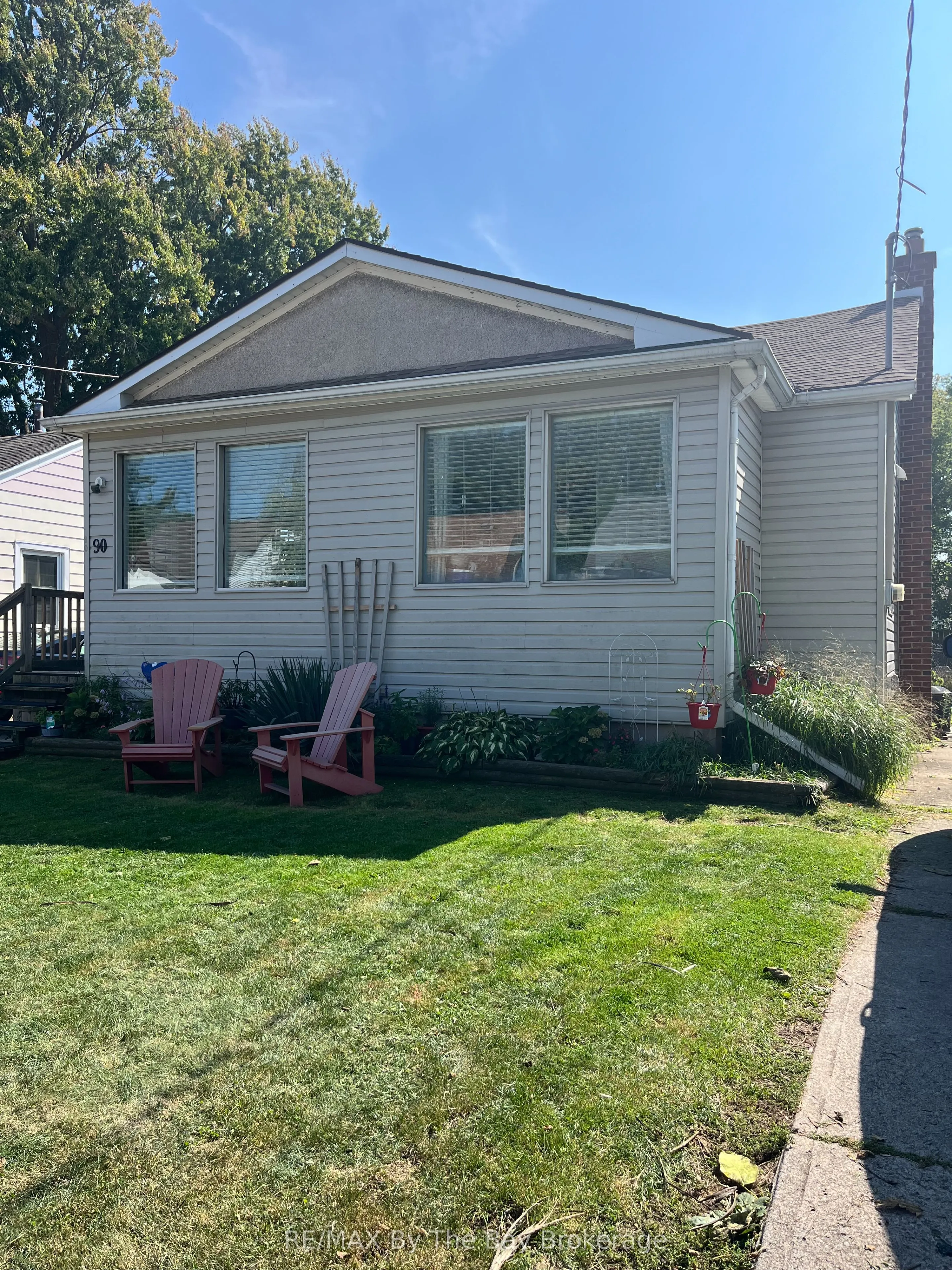 90 Grass Avenue