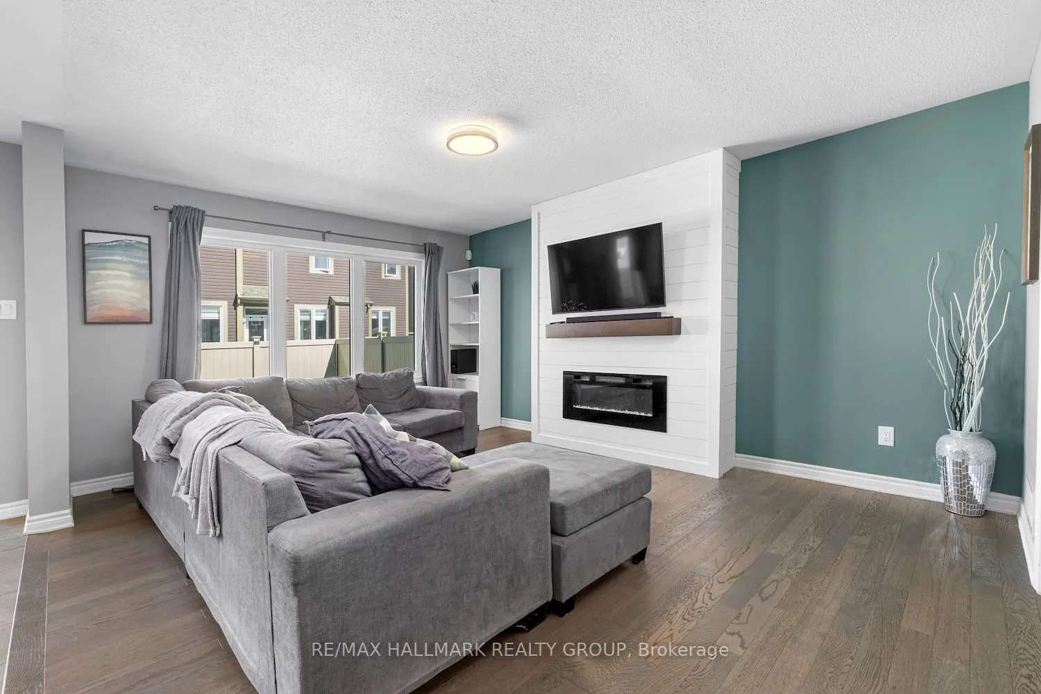 514 Arum Terrace