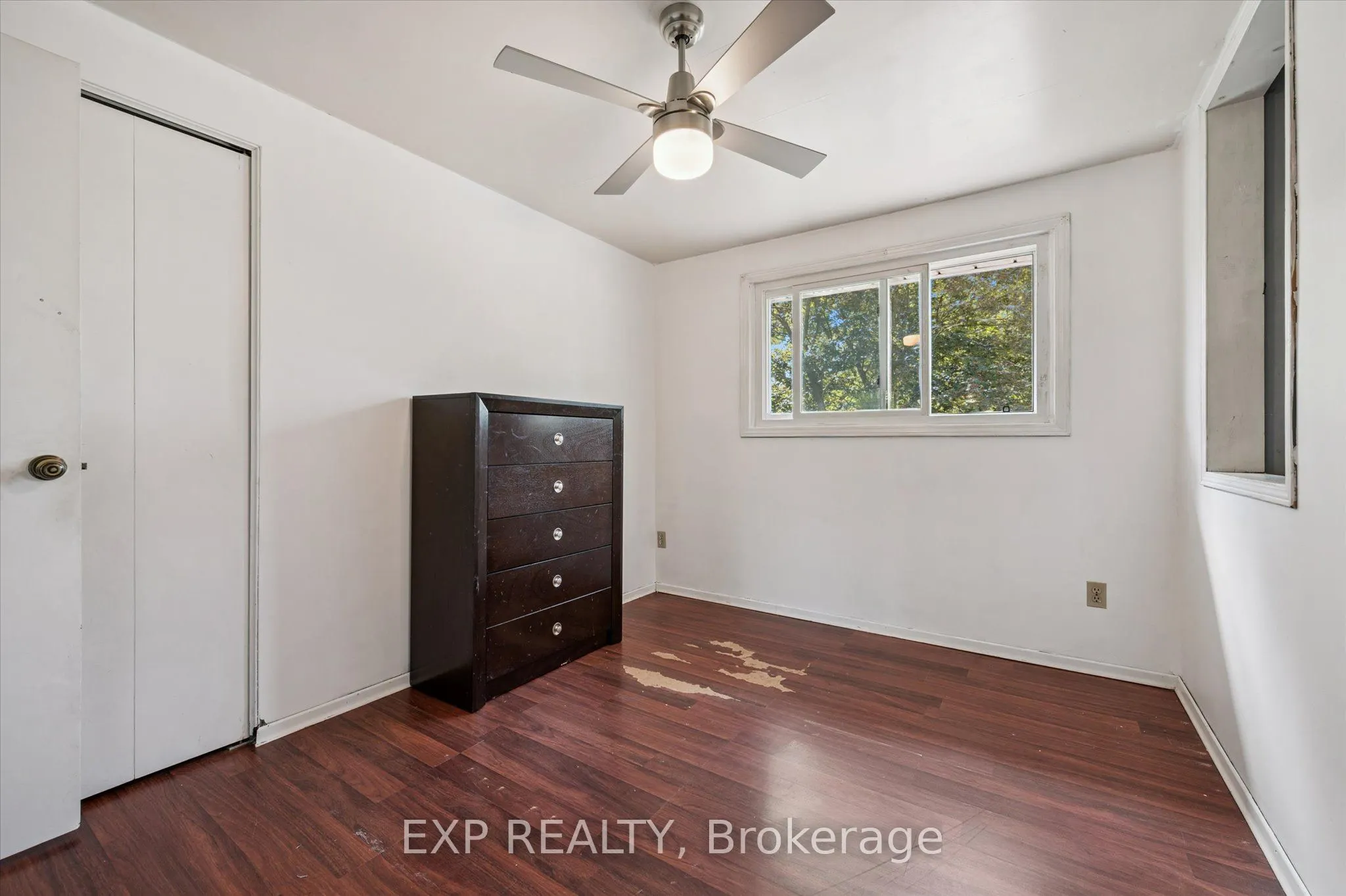 338 Ascot Place