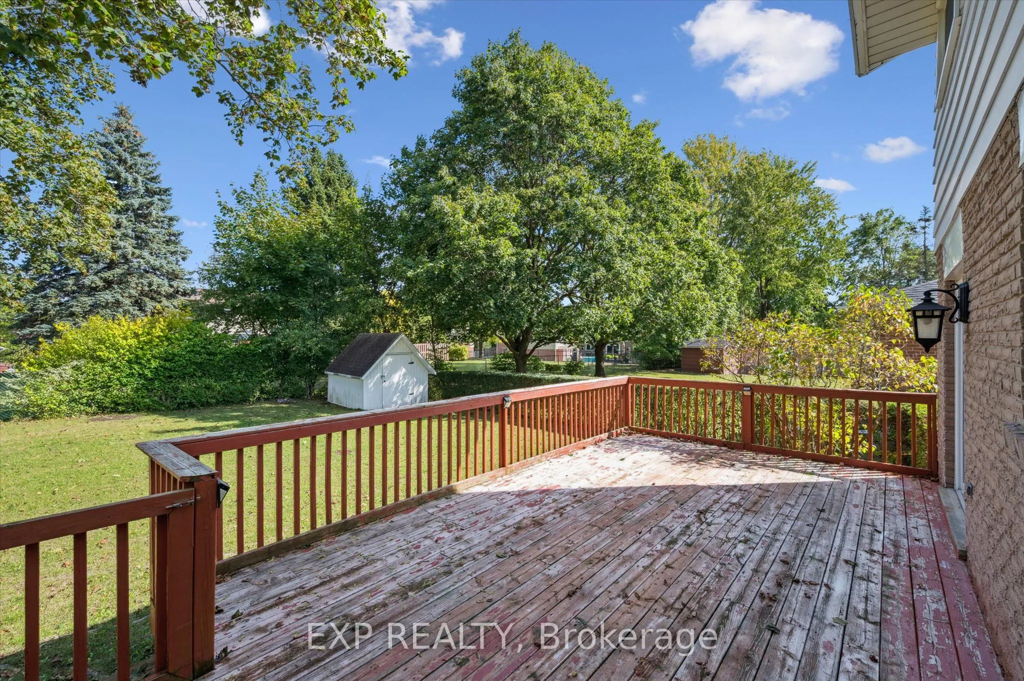 338 Ascot Place